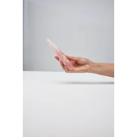 The Heart Slim Rose Quartz Wand