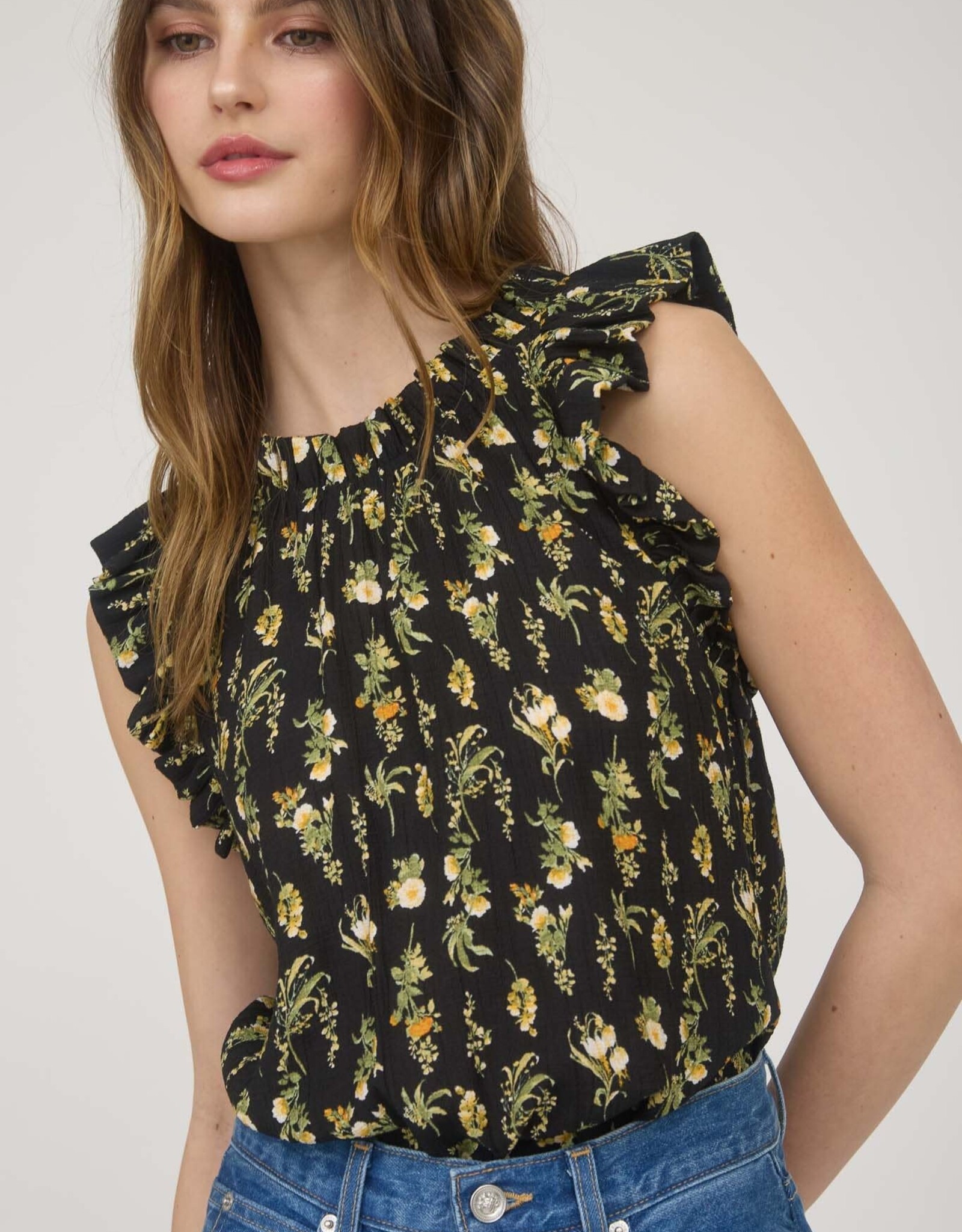 Miss Bliss Floral Ruffle Detail Slvls Top-Black