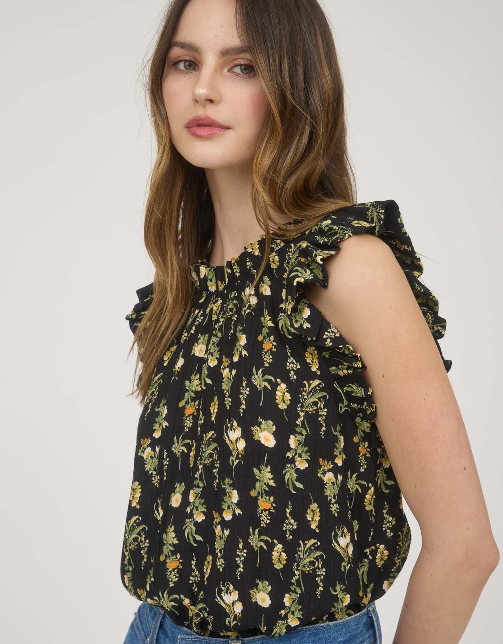 Miss Bliss Floral Ruffle Detail Slvls Top-Black
