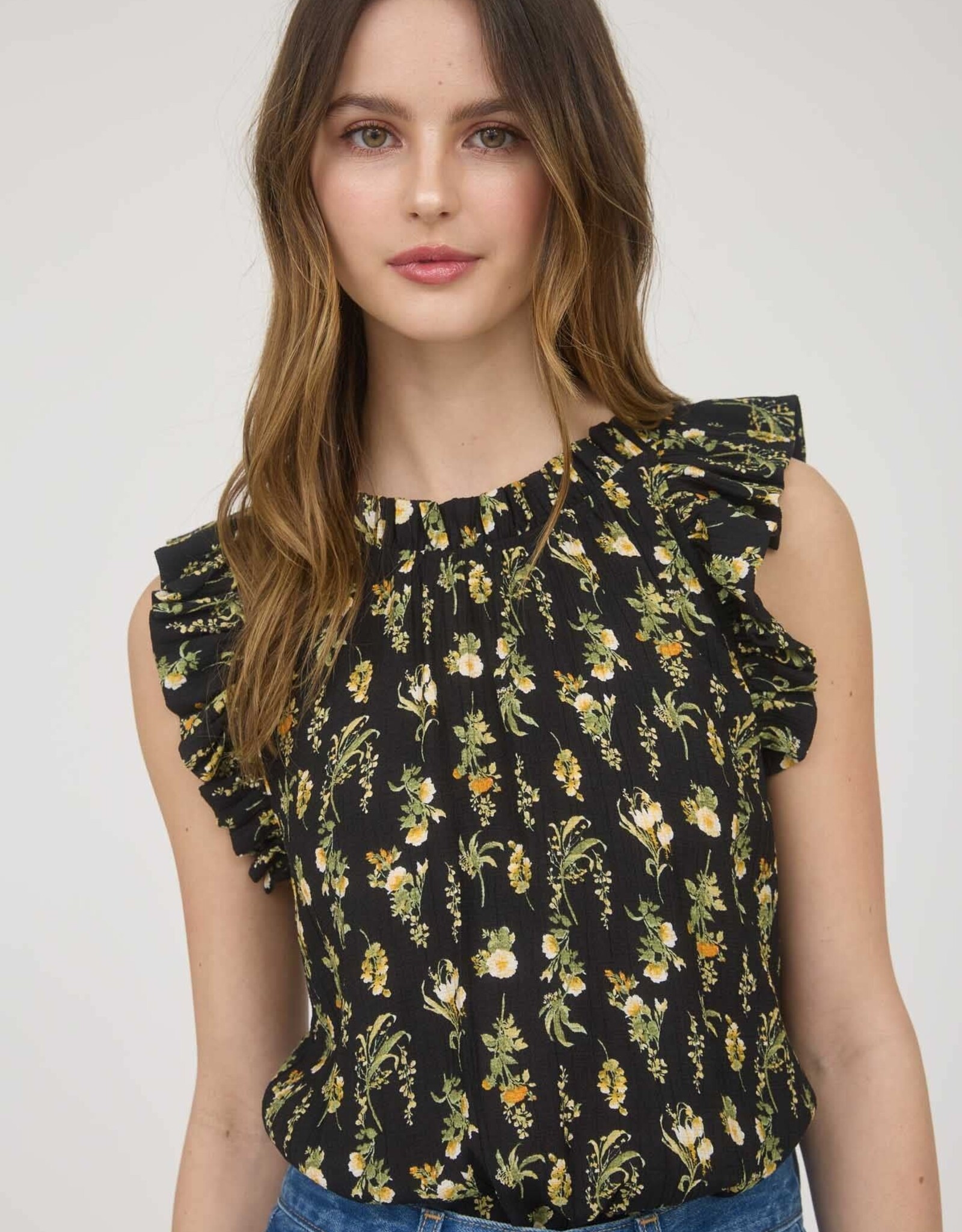 Miss Bliss Floral Ruffle Detail Slvls Top-Black