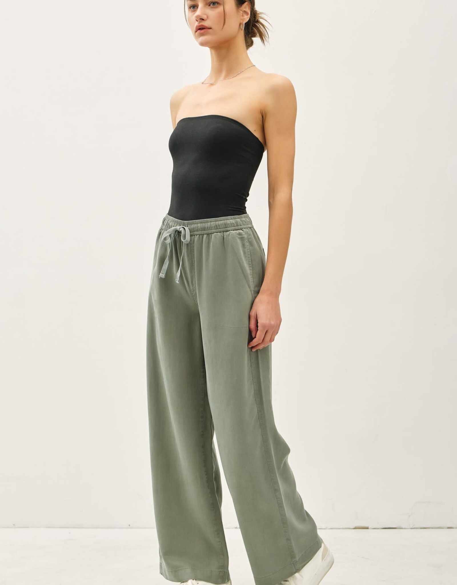 Miss Bliss BC Tencel Wide Leg Pants W Pocket & Drawstring-Olive