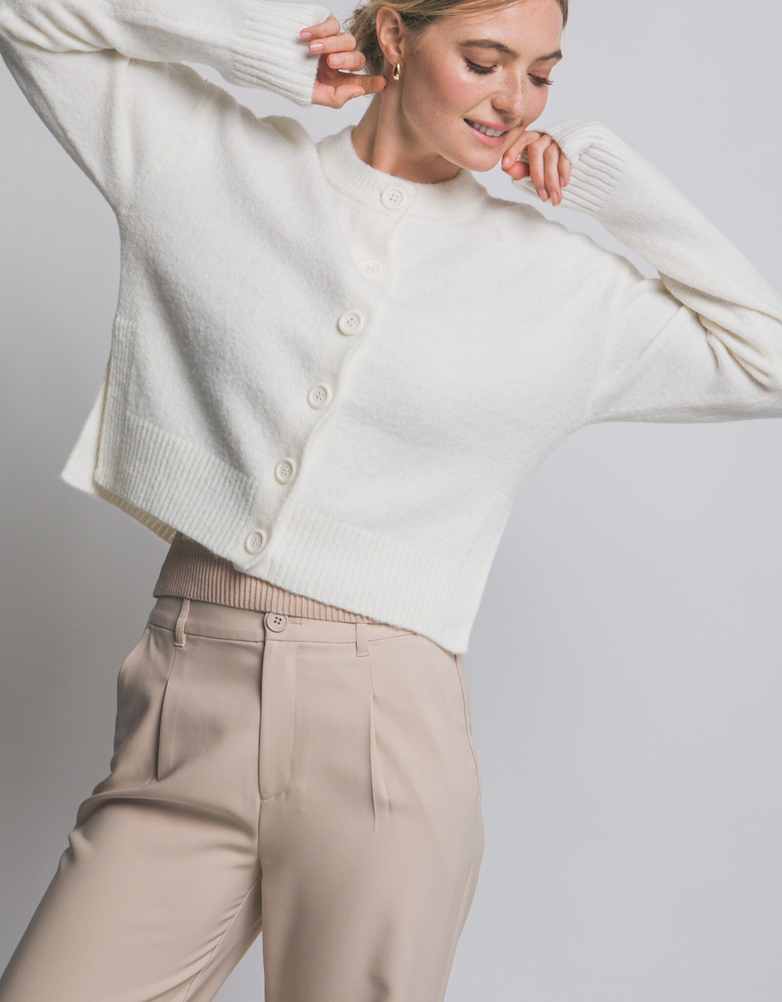 Miss Bliss LT Chunky Crew Neck Cardigan W Buttons-Ivory