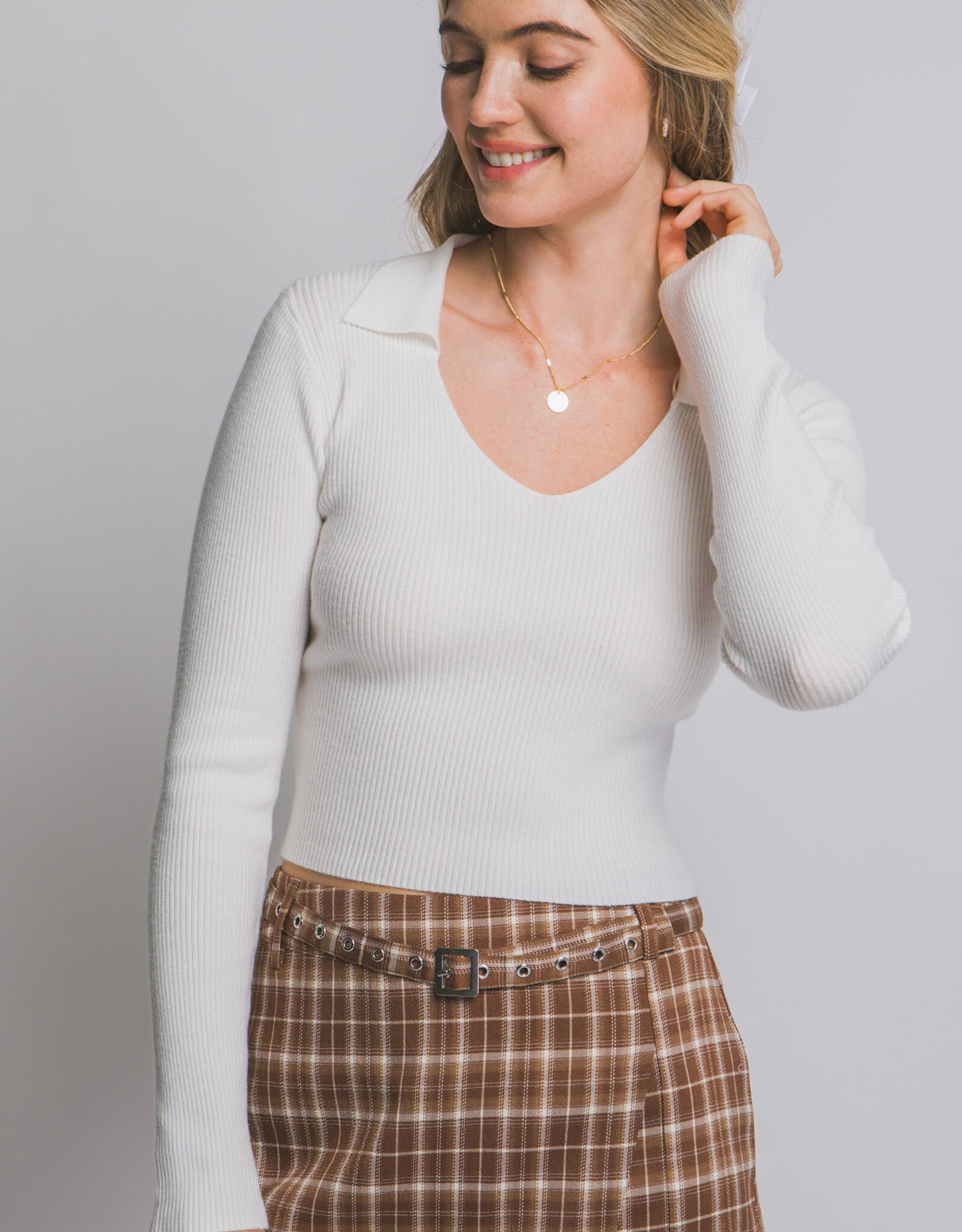 Miss Bliss LT Collared V-neck Sweater Top-White