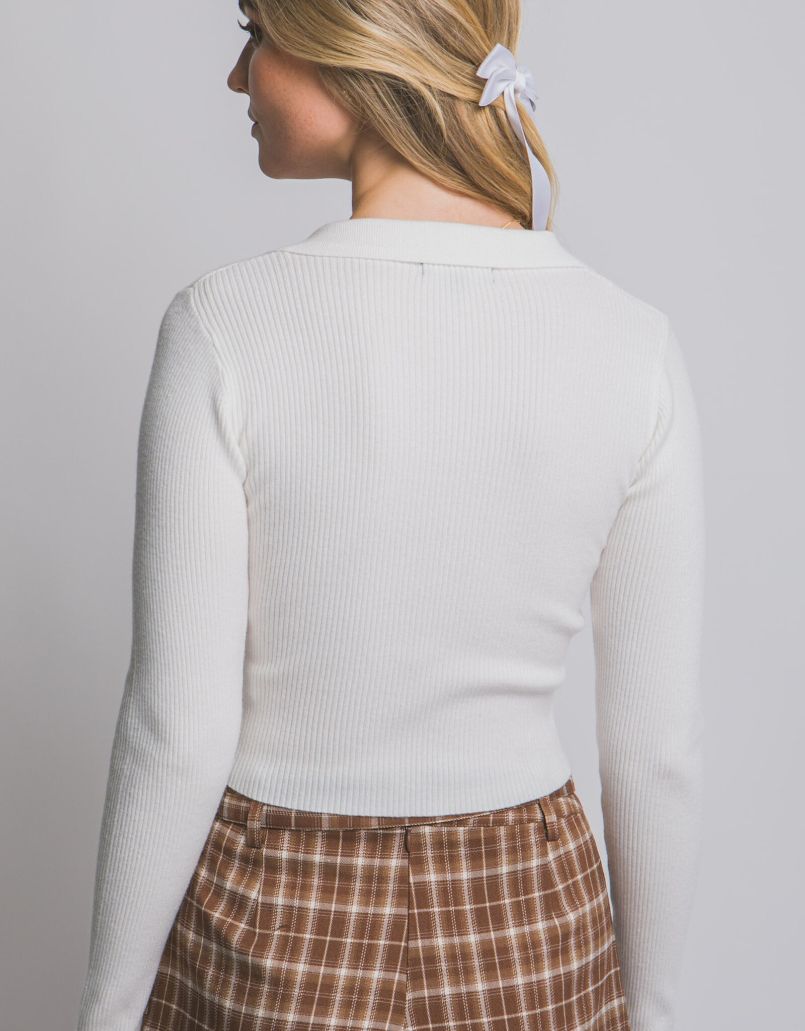 Miss Bliss LT Collared V-neck Sweater Top-White