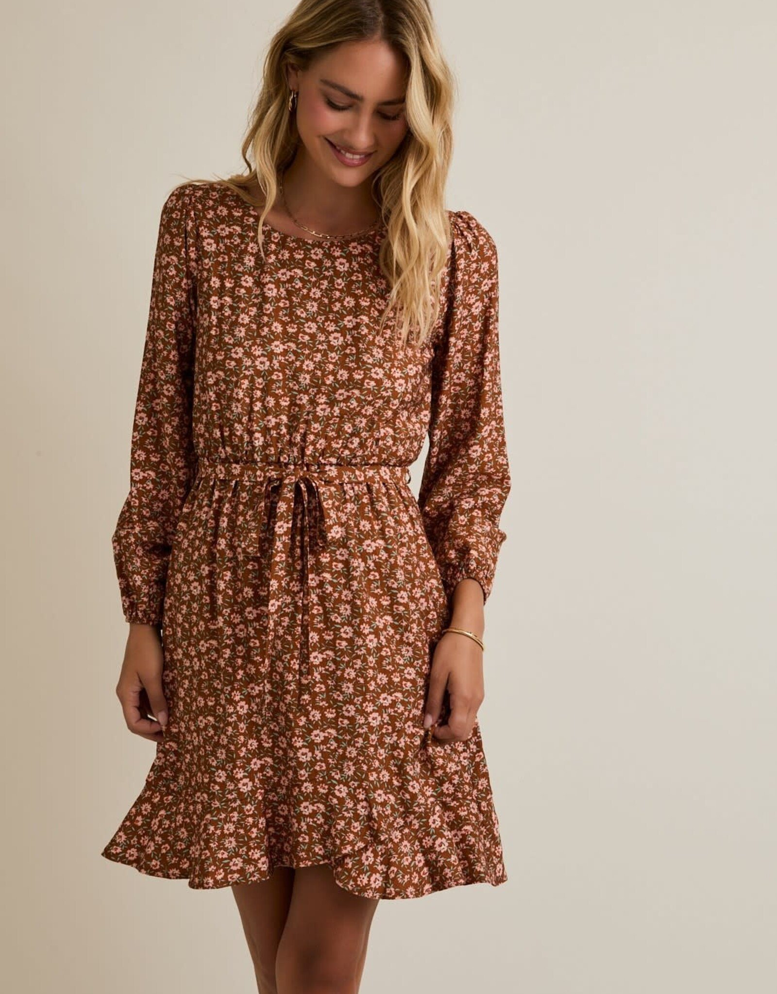 Miss Bliss Gilli R Nck Long Slv Waist Tie Disty Mini Dress-Mocha/Taupe