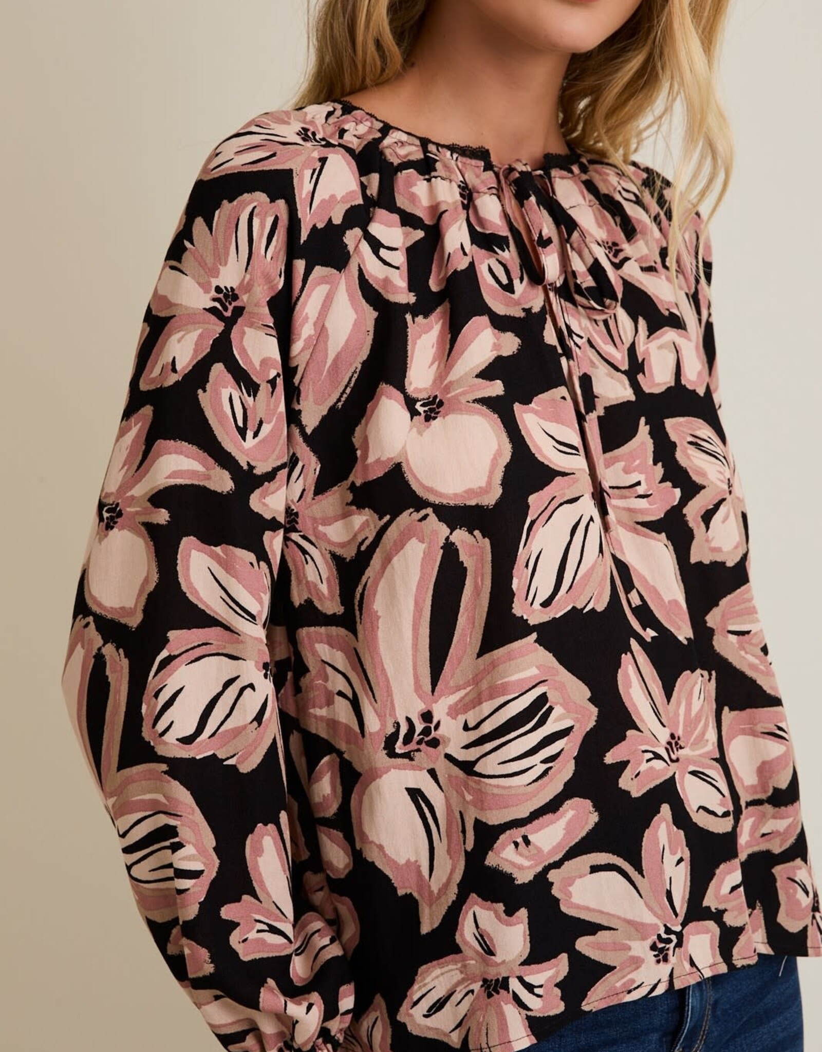 Miss Bliss Gilli Front Tie Puff Long Sleeve Floral Top-Blk/Mauve