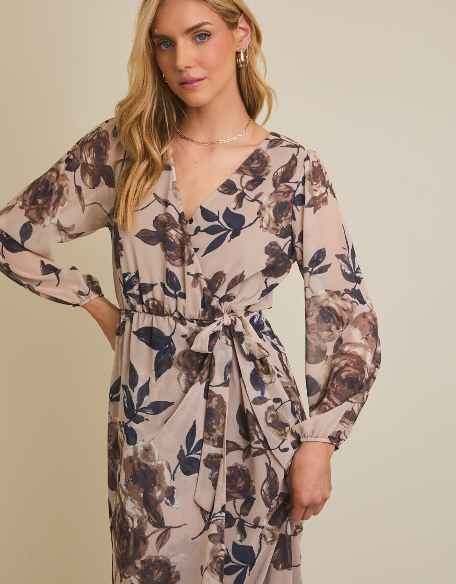 Miss Bliss Gilli V Nck Surplice Ls Floral Maxi Dress-Taupe/Mocha