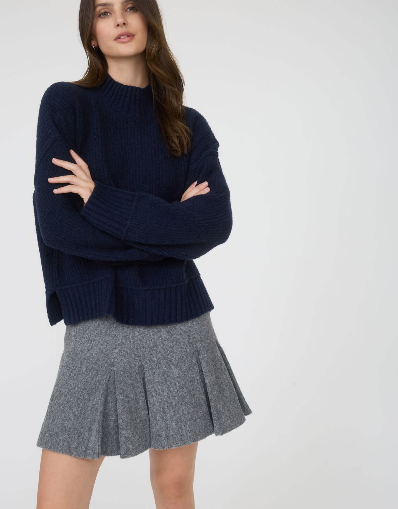 Miss Bliss Blu Mock Neck Split Hem Knit Pullover Sweater-Navy