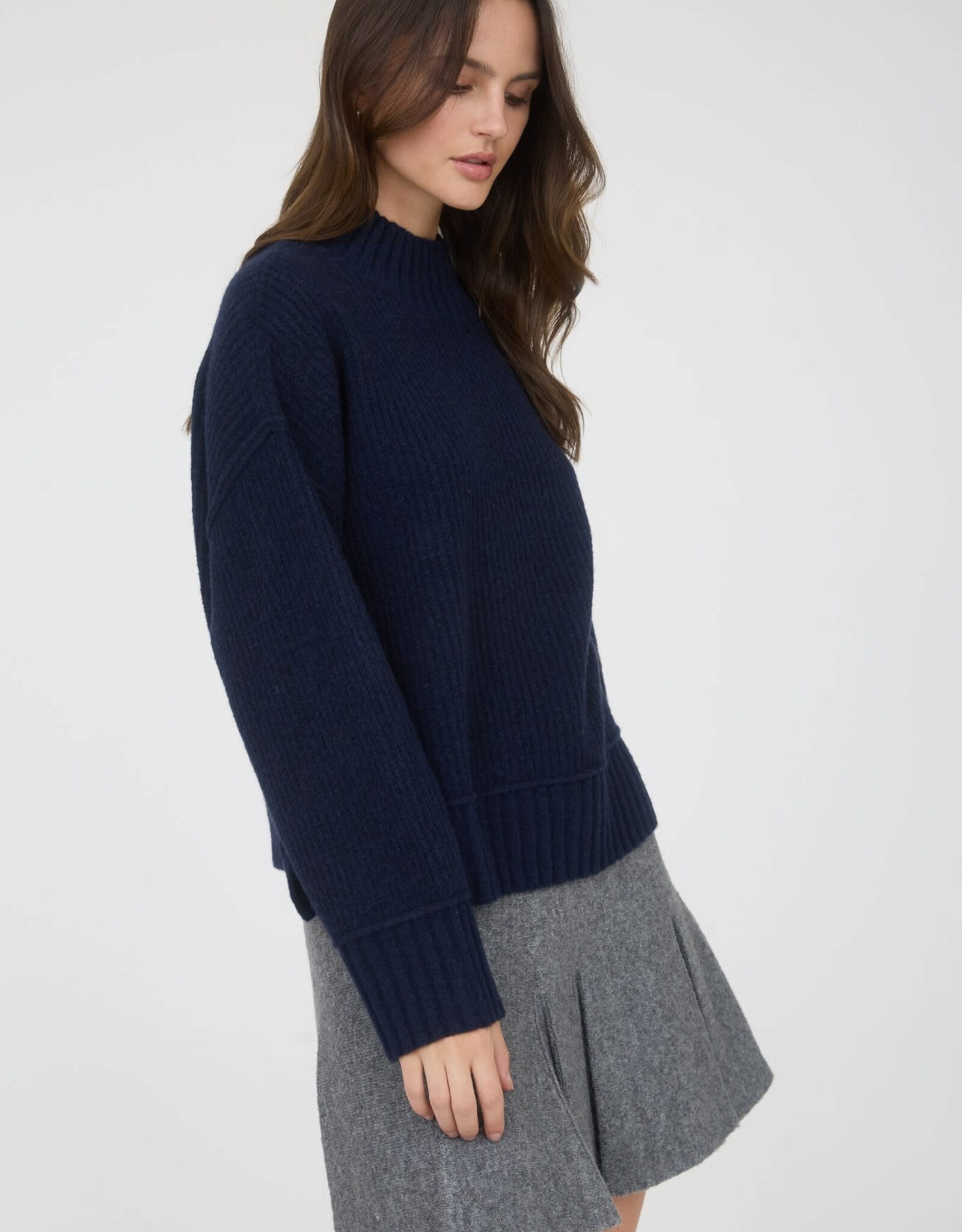 Miss Bliss Blu Mock Neck Split Hem Knit Pullover Sweater-Navy
