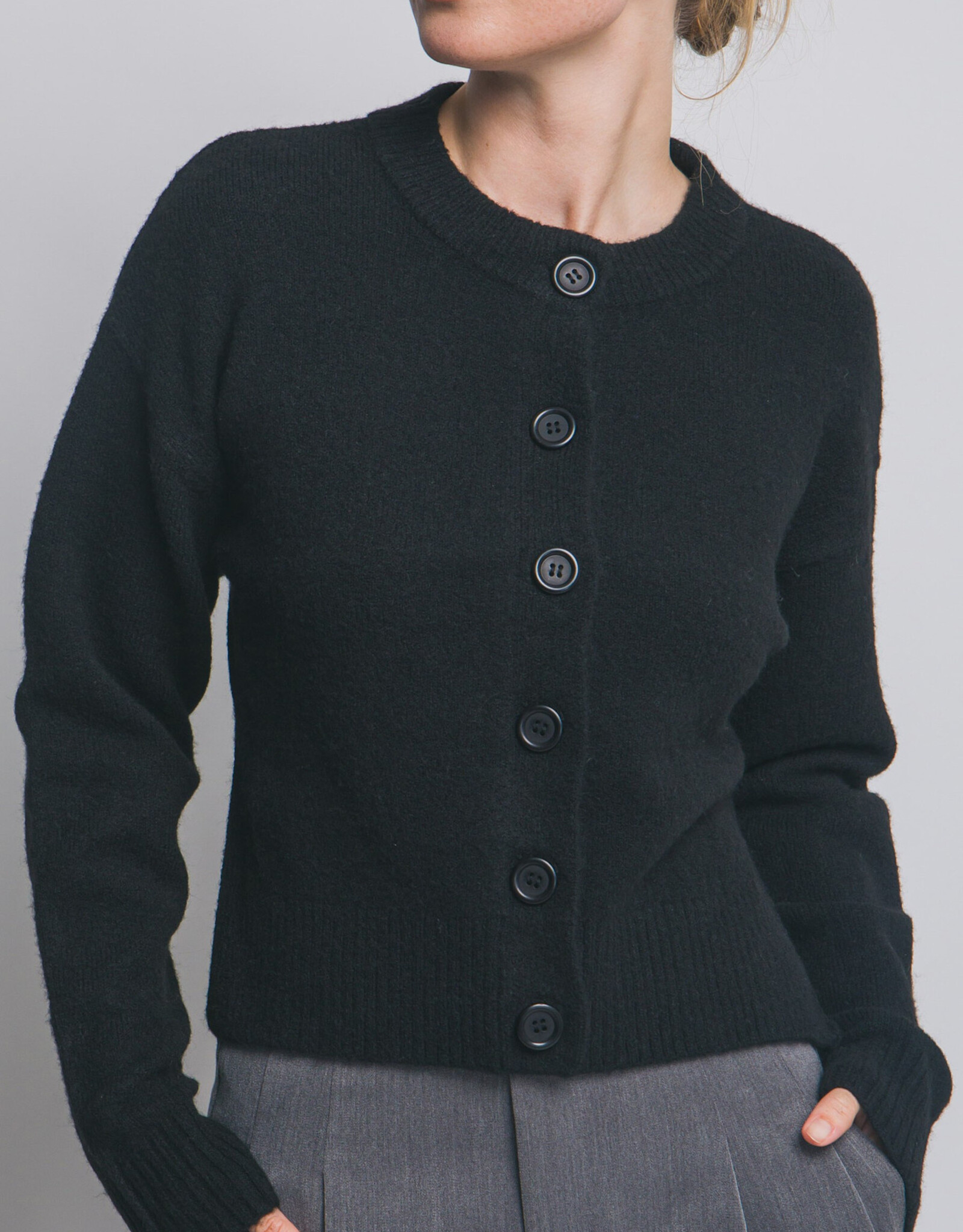 Miss Bliss LT Chunky Crew Neck Cardigan W Buttons-Black