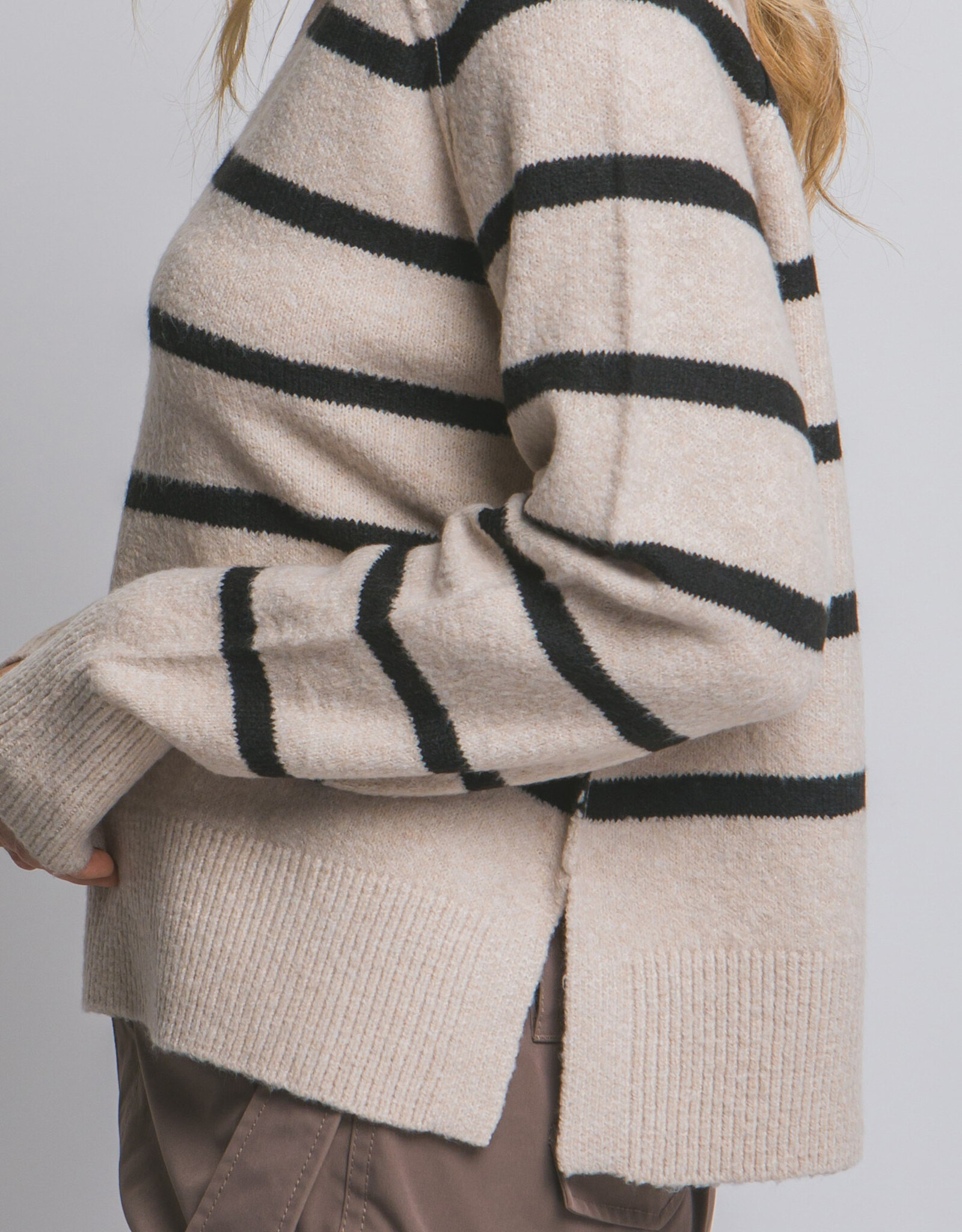 Miss Bliss LT V-neck Stripe Polo Sweater-Beige