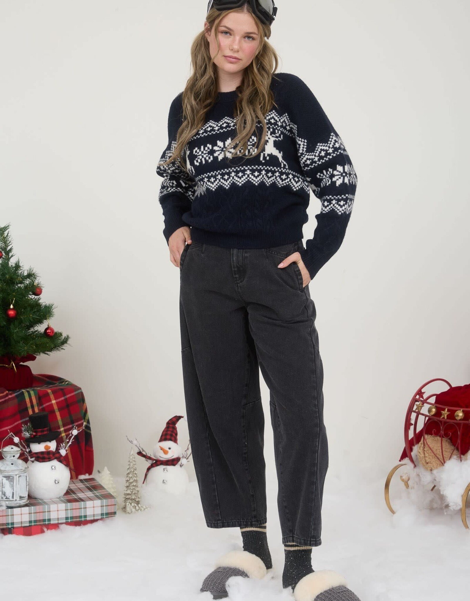 Miss Bliss Blu Snowflake Deer Cable Knit Pullover- Navy