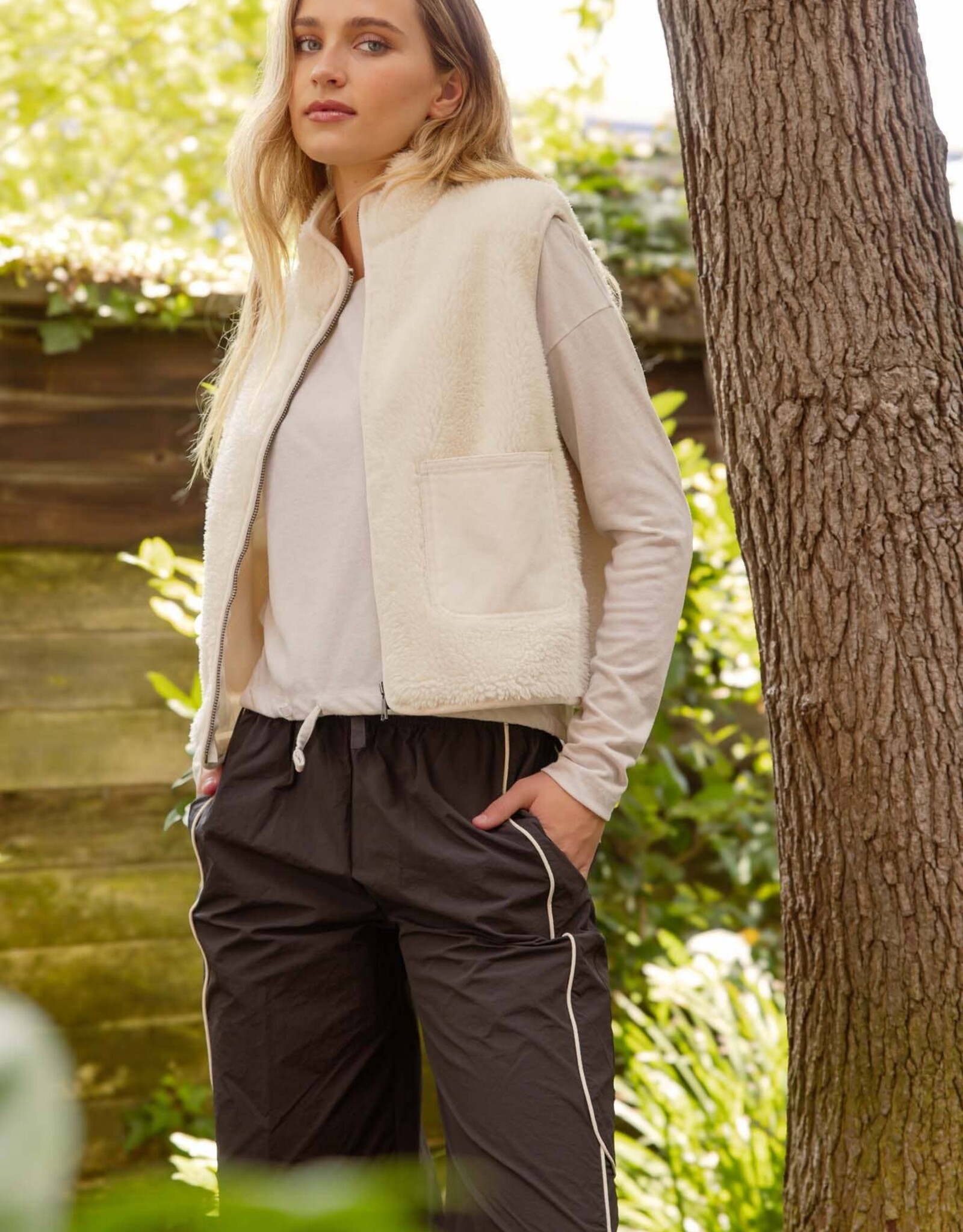 Miss Bliss Blu Fleece Zip Up Vest With Pockets-Ecru