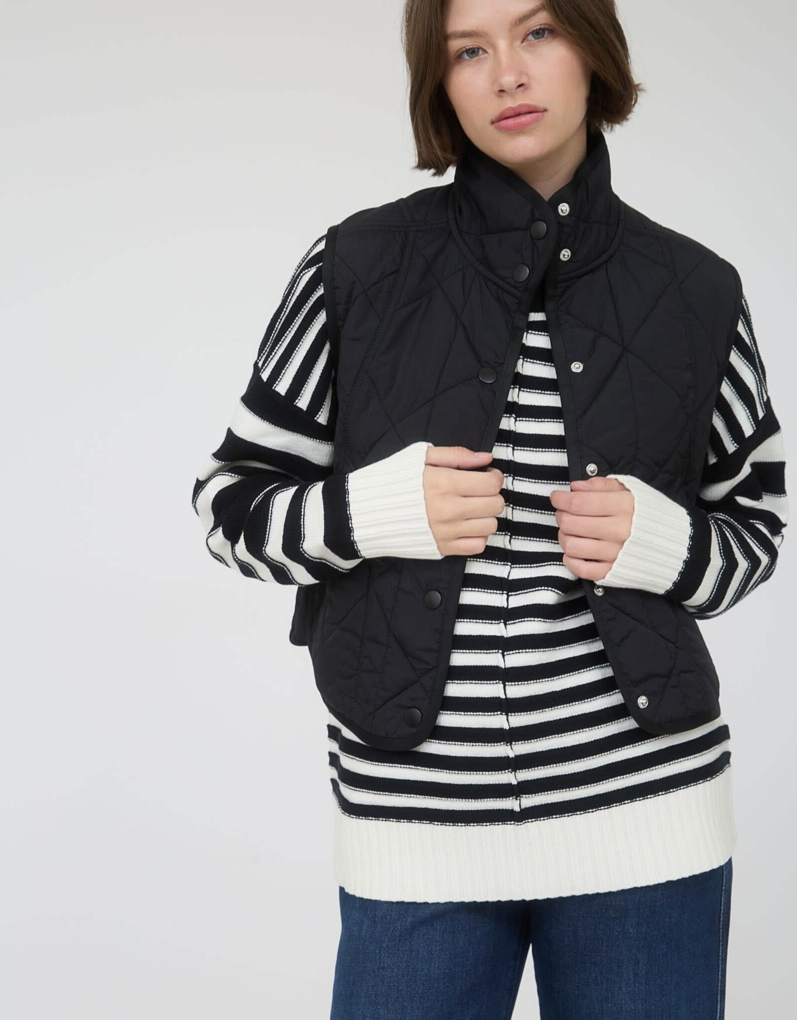 Miss Bliss M&E Snap Button Quilted Puffer Vest-Black