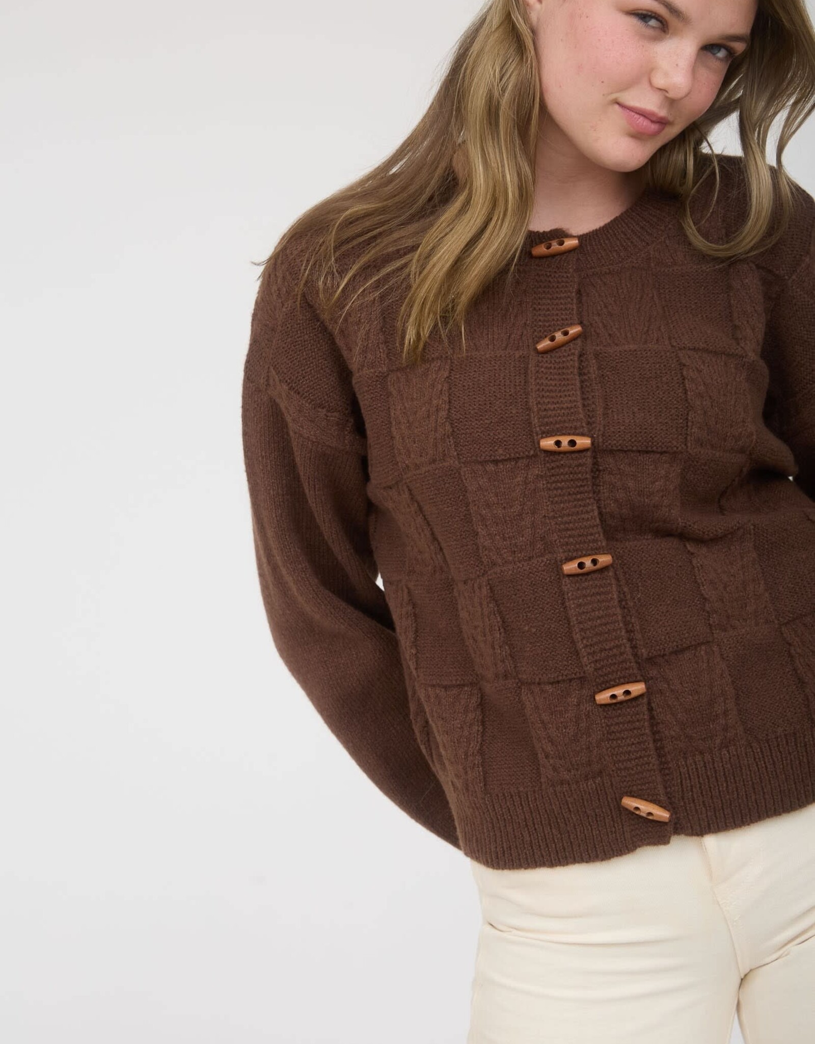 Miss Bliss M&E Checkered Toggle Btn Dwn Knit Cardigan-Brown