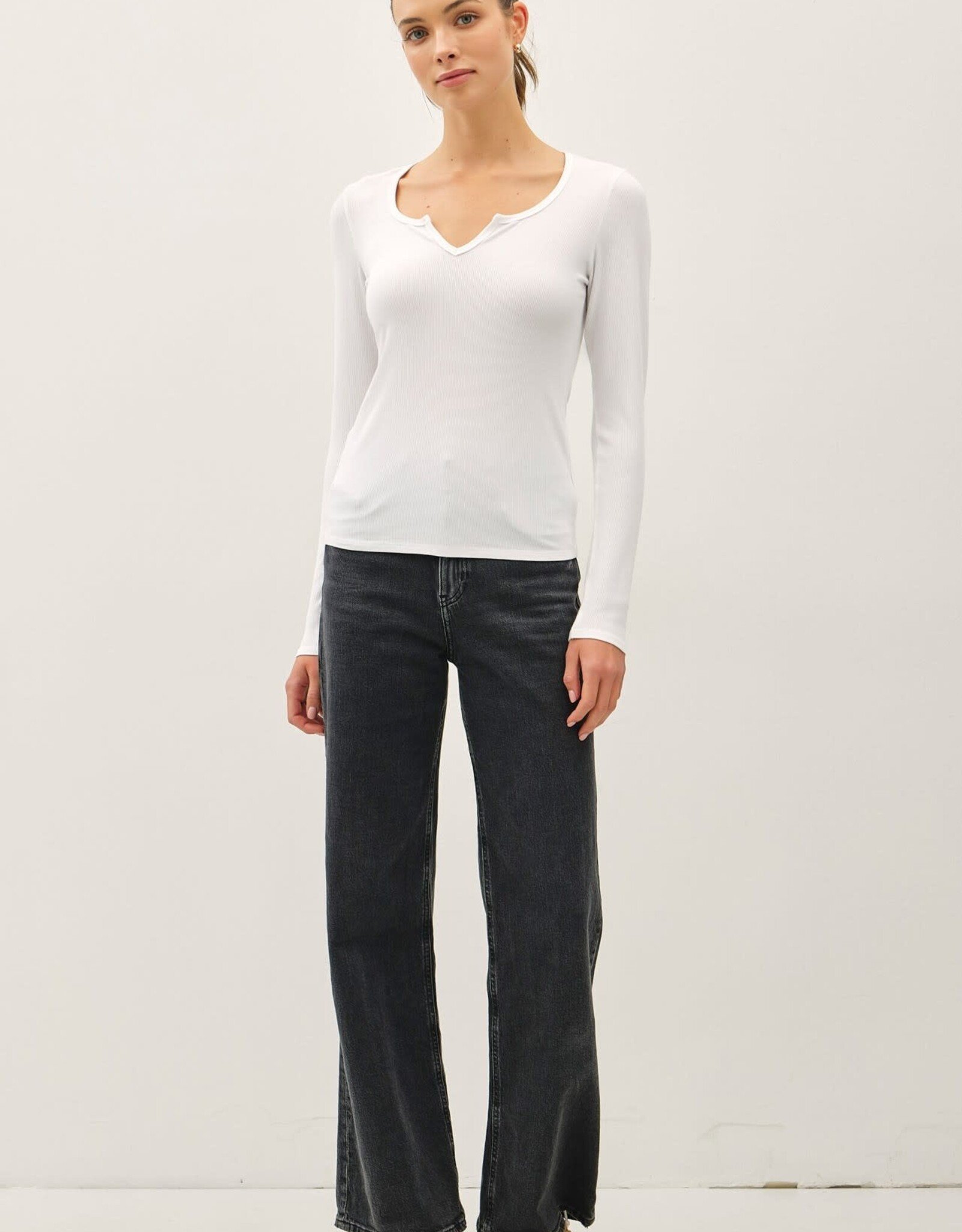 Miss Bliss BC Ribbed Notched Neck LS Basic Top-Off White
