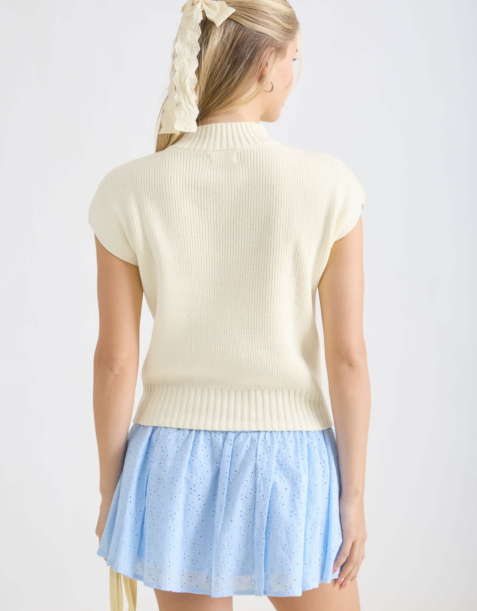 Miss Bliss Blu Mock Nck Extended Shdr Knit Pullover Top-Butter Y
