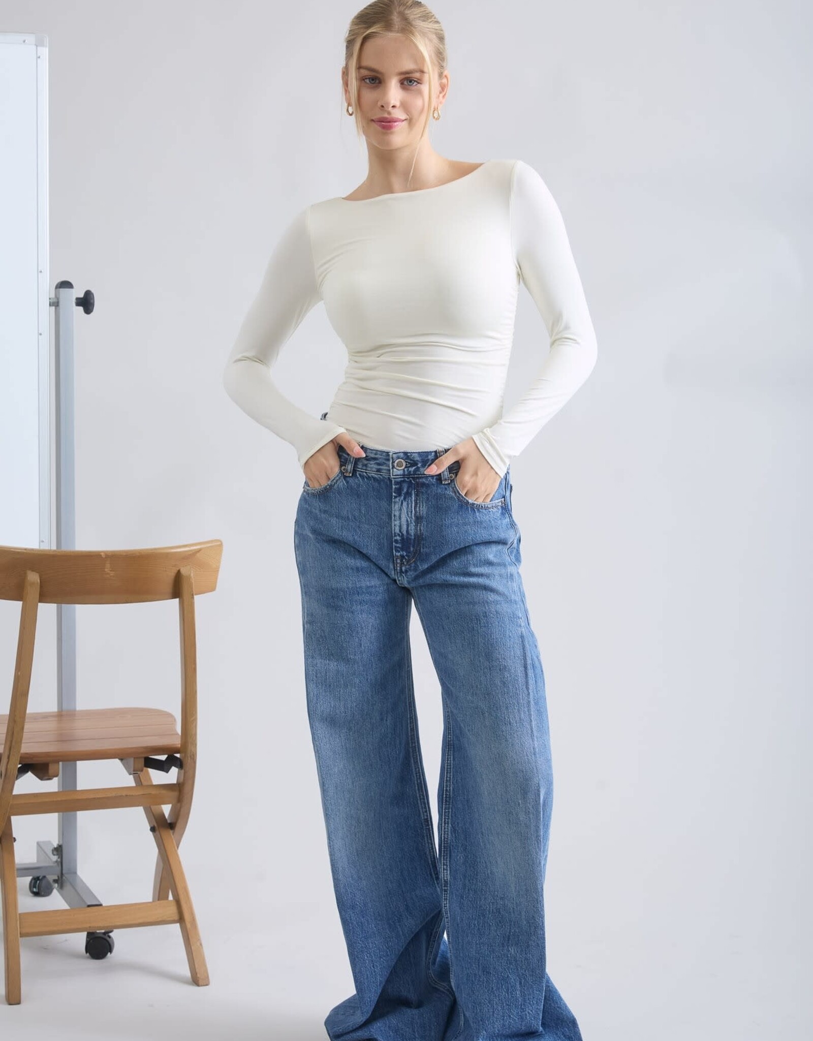 Miss Bliss Blu Boat Nck Ruched LS Top-Cream