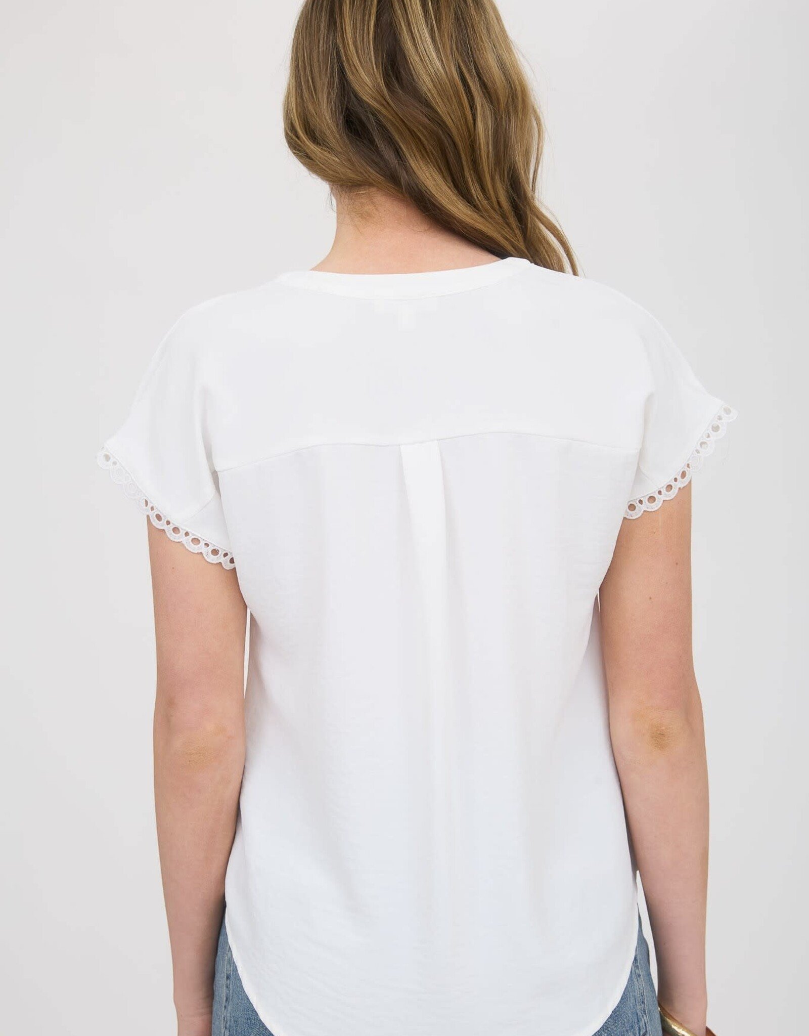 Miss Bliss M&E Scallop Lace Trim Short Slv Henley Top-White