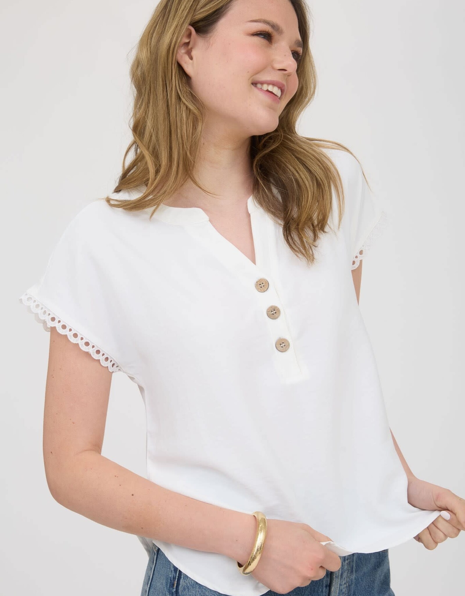 Miss Bliss M&E Scallop Lace Trim Short Slv Henley Top-White