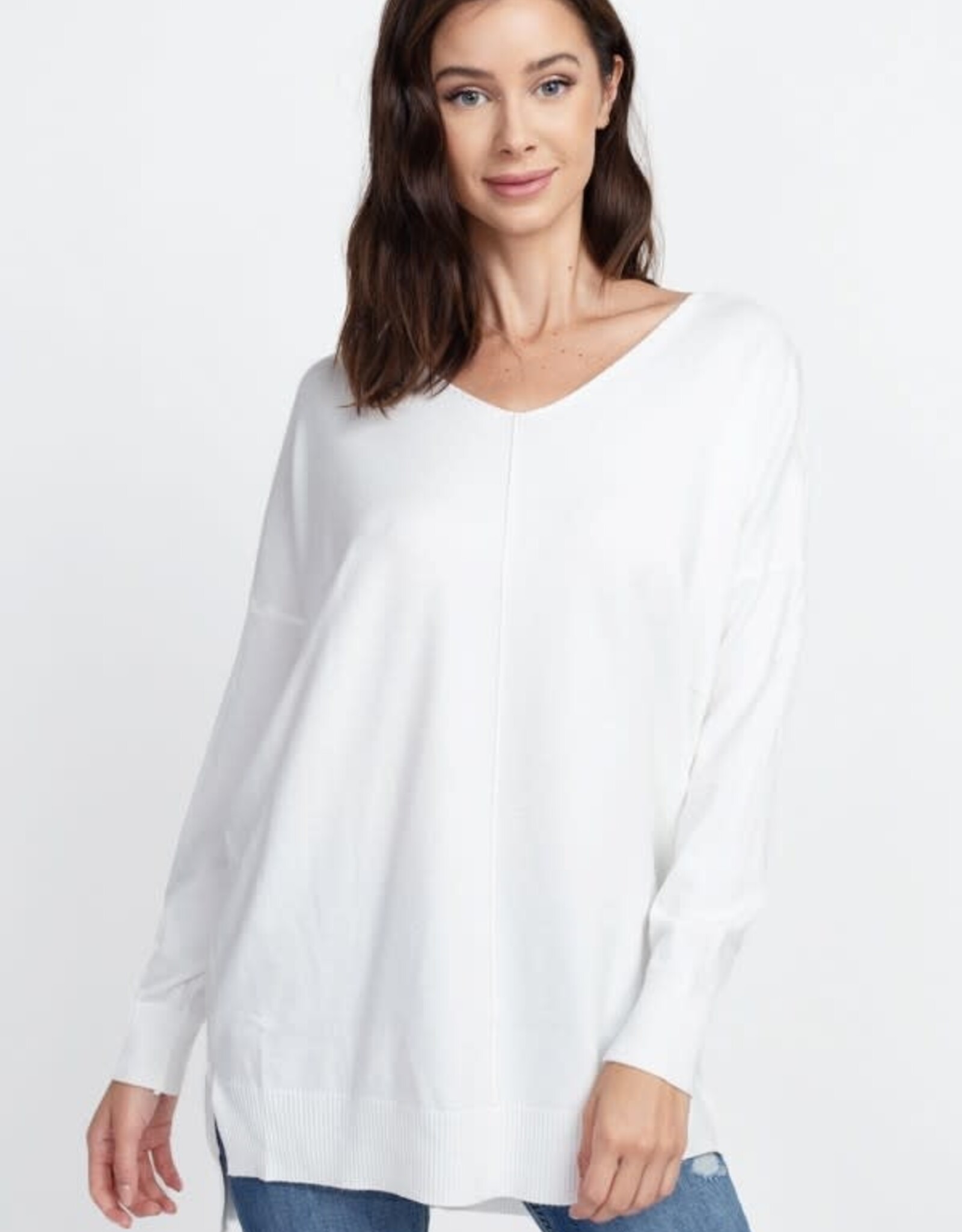 Miss Bliss Dream Long V-neck Sweater With Front Seam- Off White