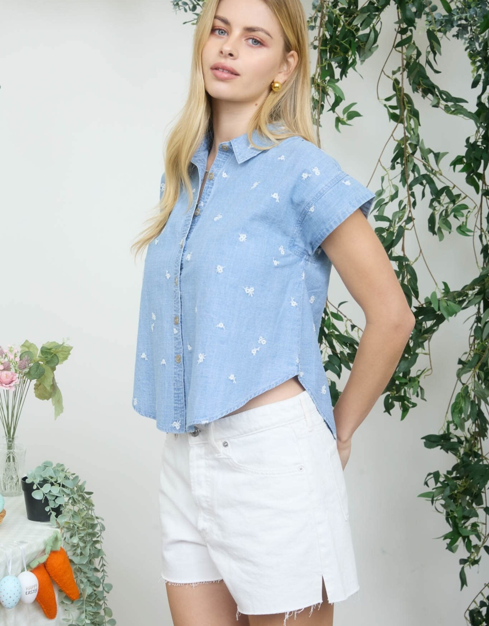 Miss Bliss Blu Embroid. Floral Pattern Denim Shirt-Chambray