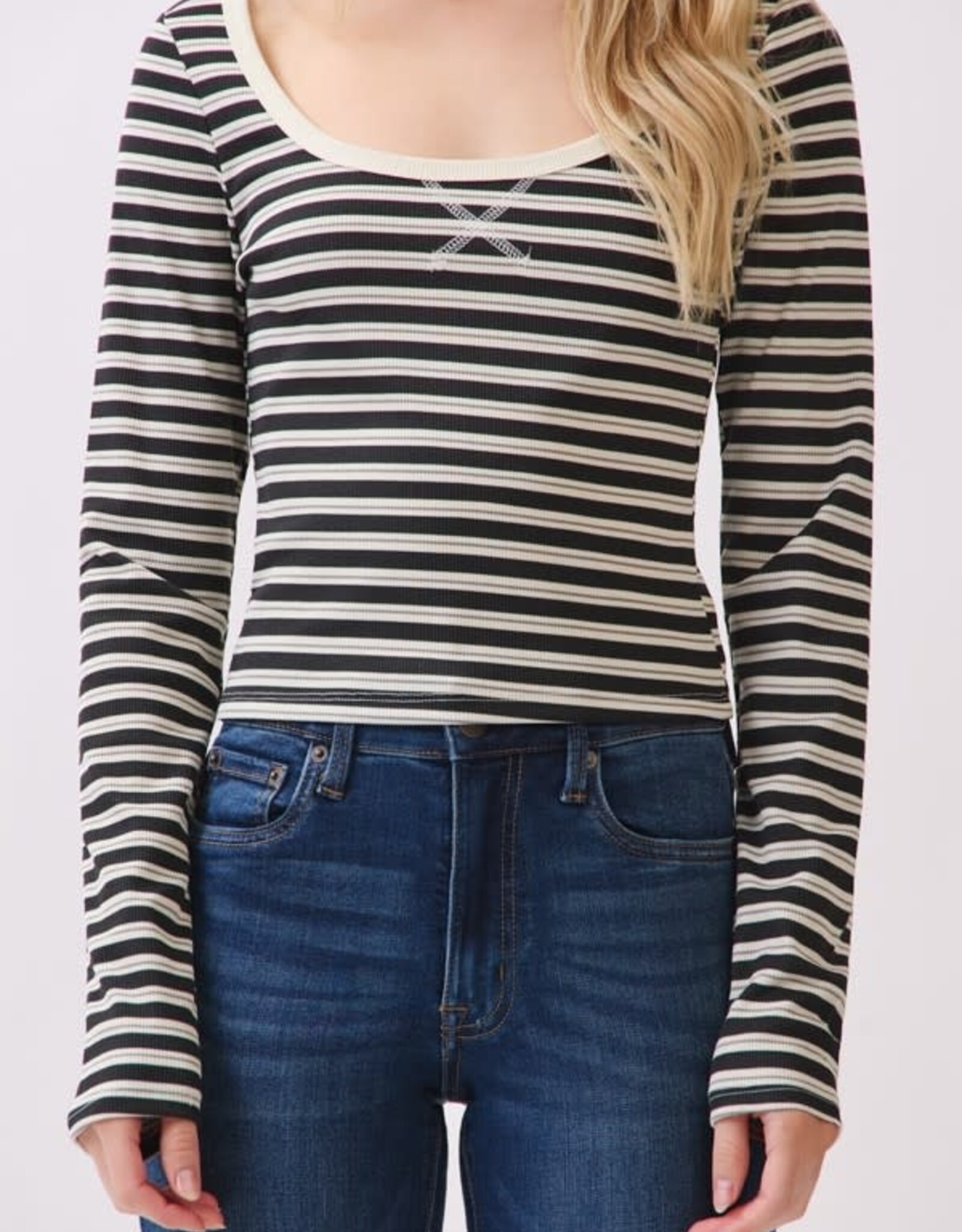 Miss Bliss H&H Contrast Scoop Nk Long Slv Top-Blk&White