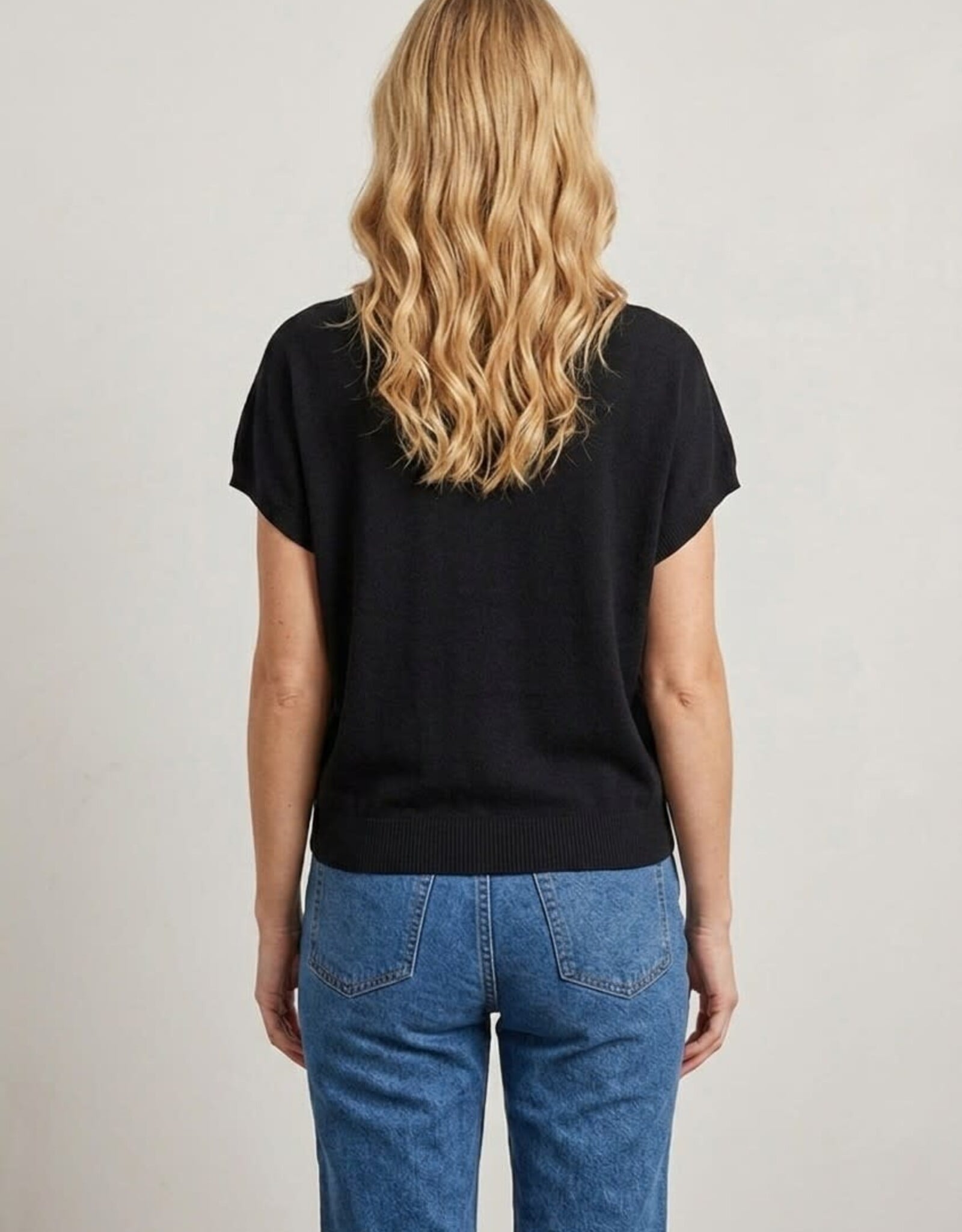 Miss Bliss Dream Chic Ss Sweater Top-Black
