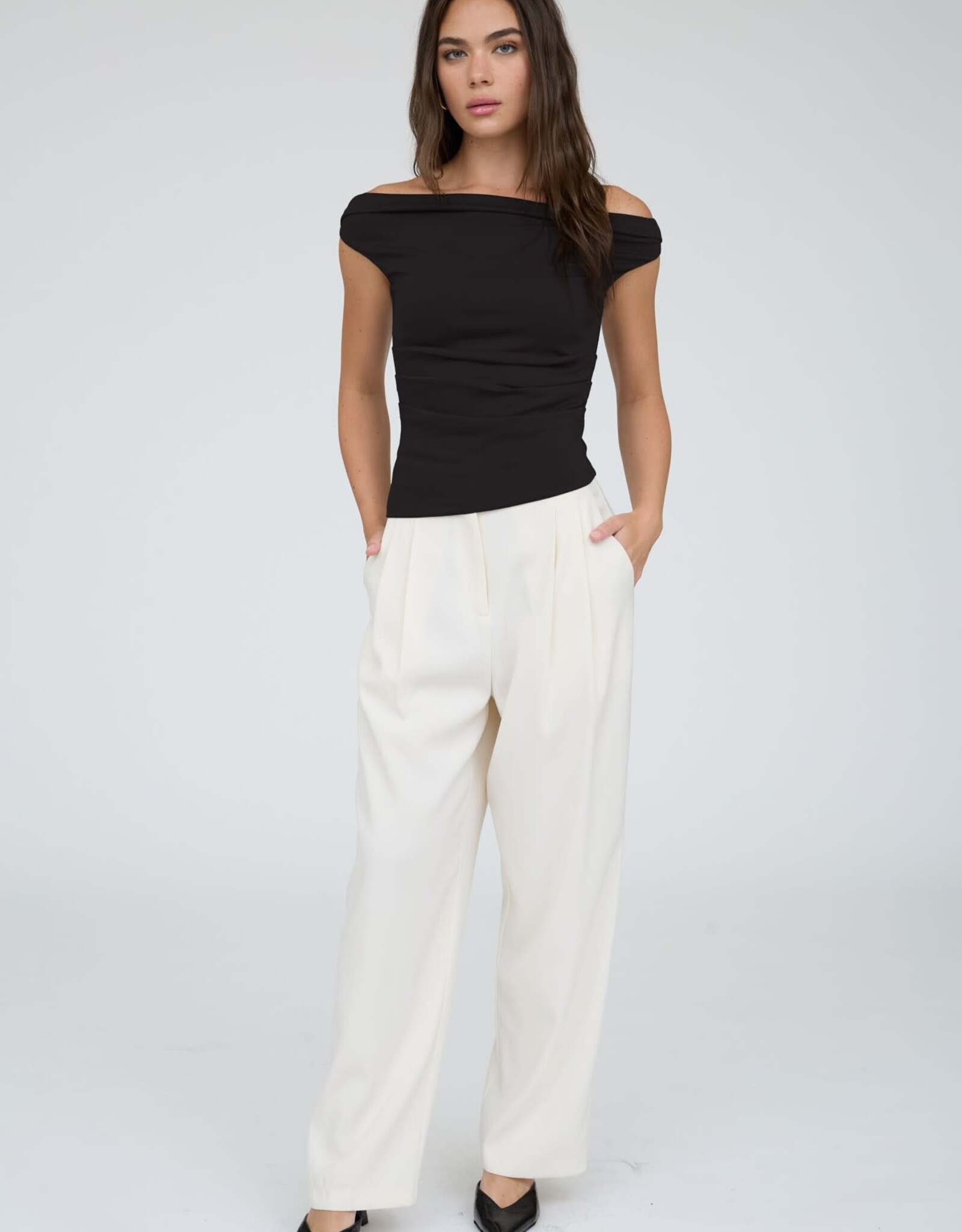 Miss Bliss Blu Off The Shoulder Ruched Detail Knit Top-Black