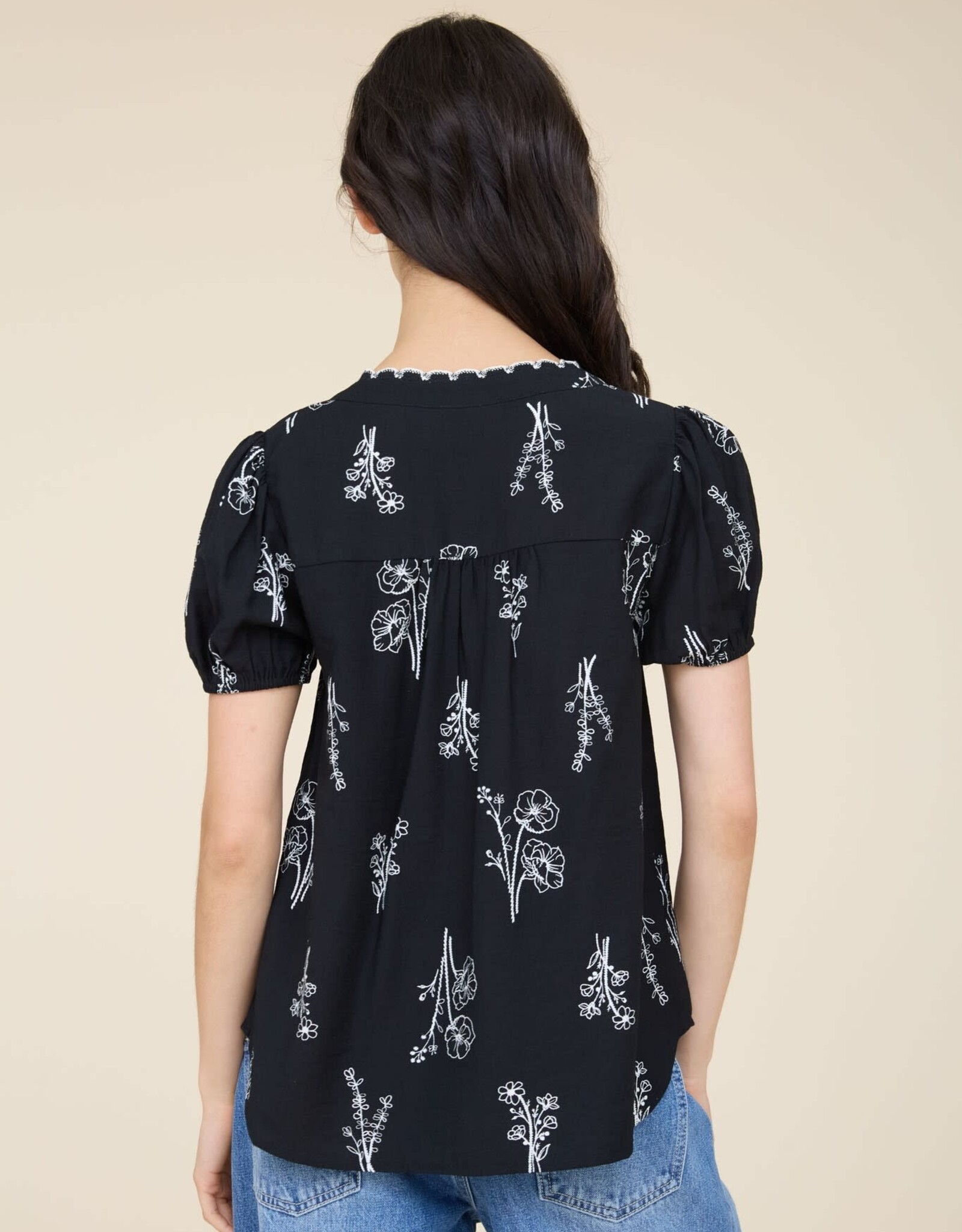 Miss Bliss Blu Floral Print Split Neck SS Linen Top- Black