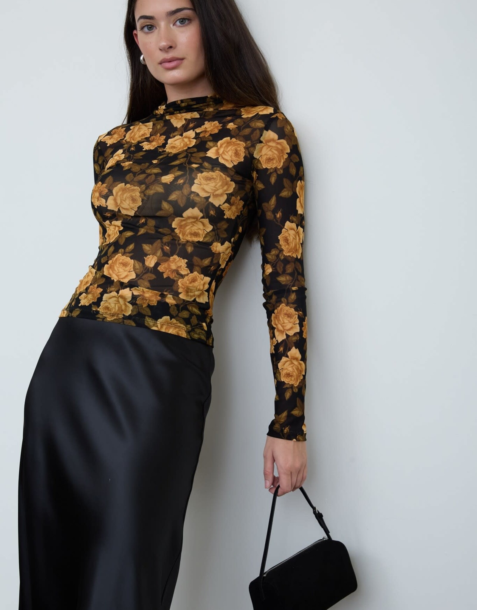 Miss Bliss Blu Floral Mesh Mock Nck Long Slv Top-Black/Combo