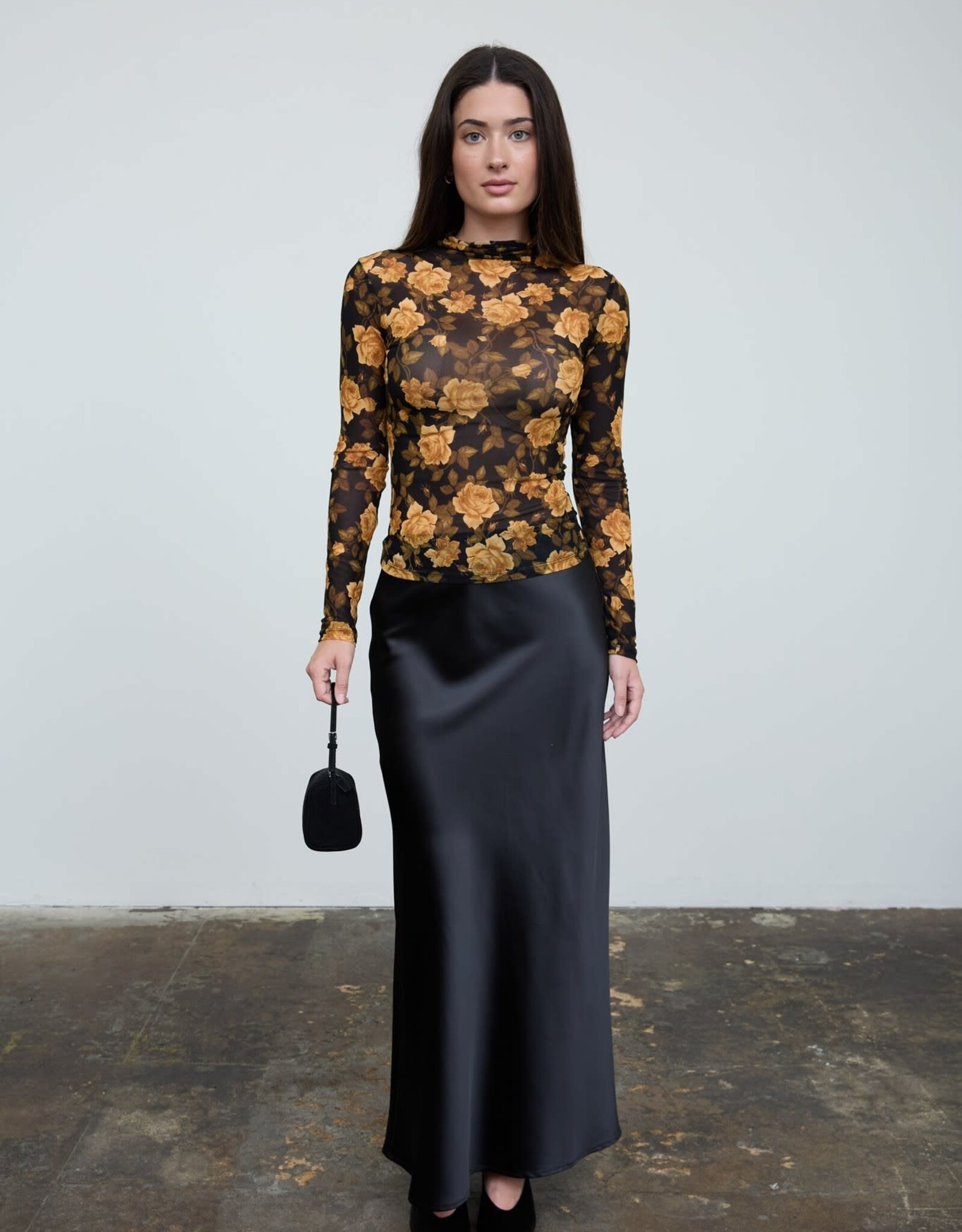 Miss Bliss Blu Floral Mesh Mock Nck Long Slv Top-Black/Combo