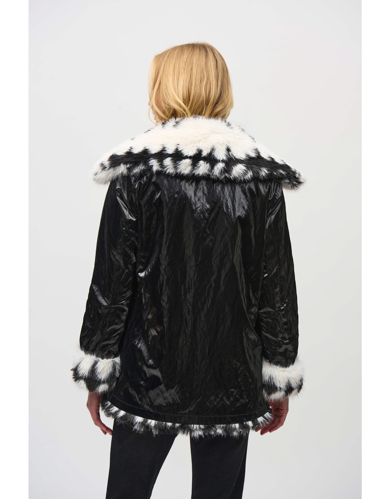 JOSEPH RIBKOFF 244900 COAT