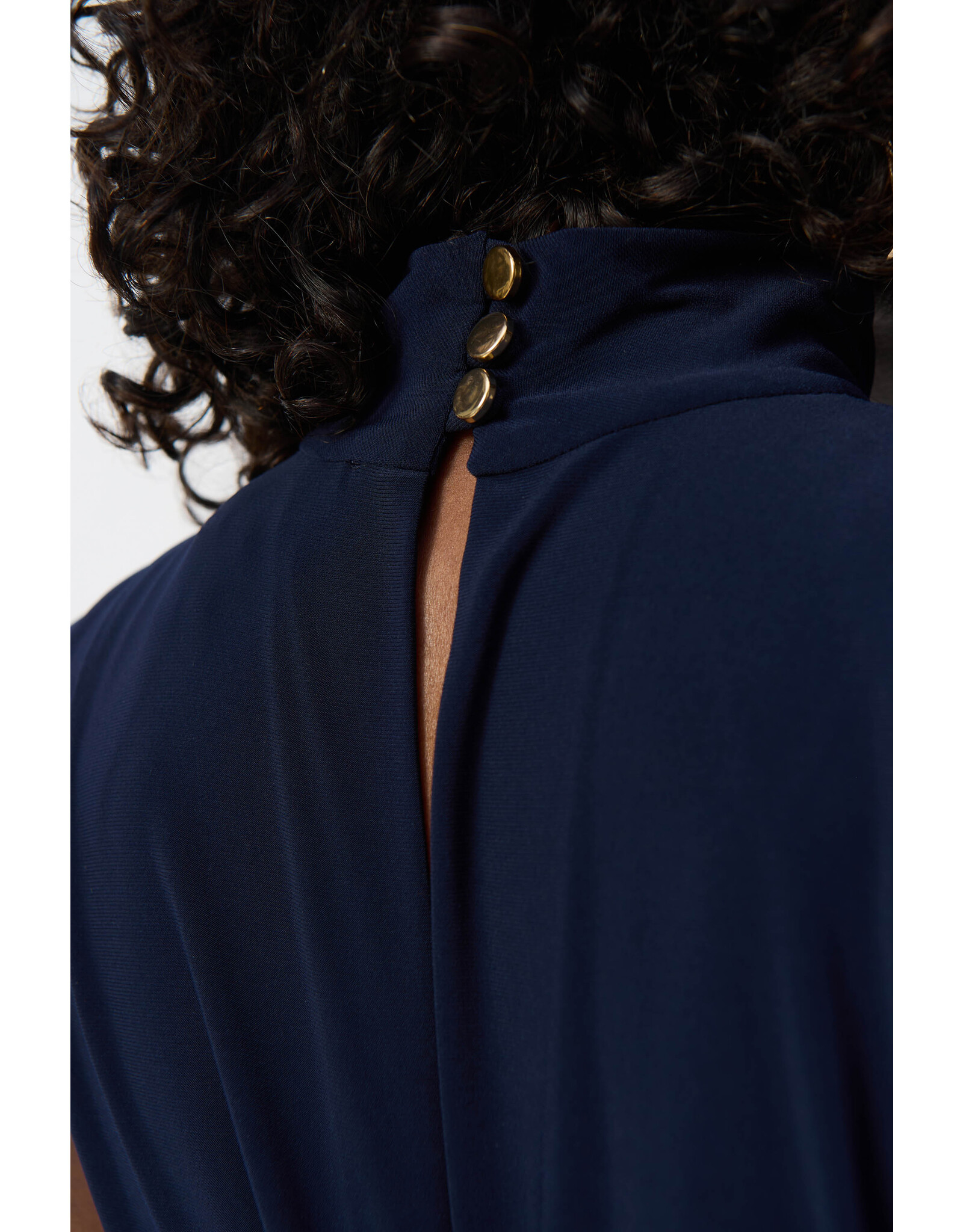 JOSEPH RIBKOFF 251022 TOP