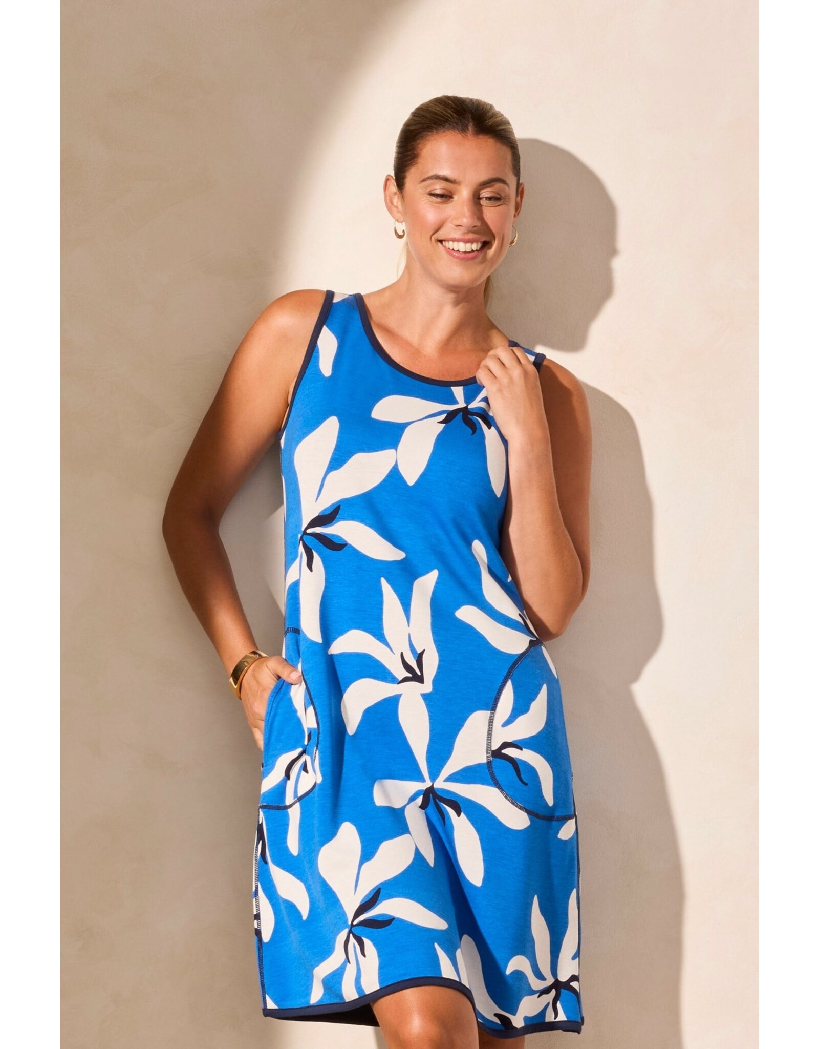 TRIBAL 6895O-4302  REVERS DRESS