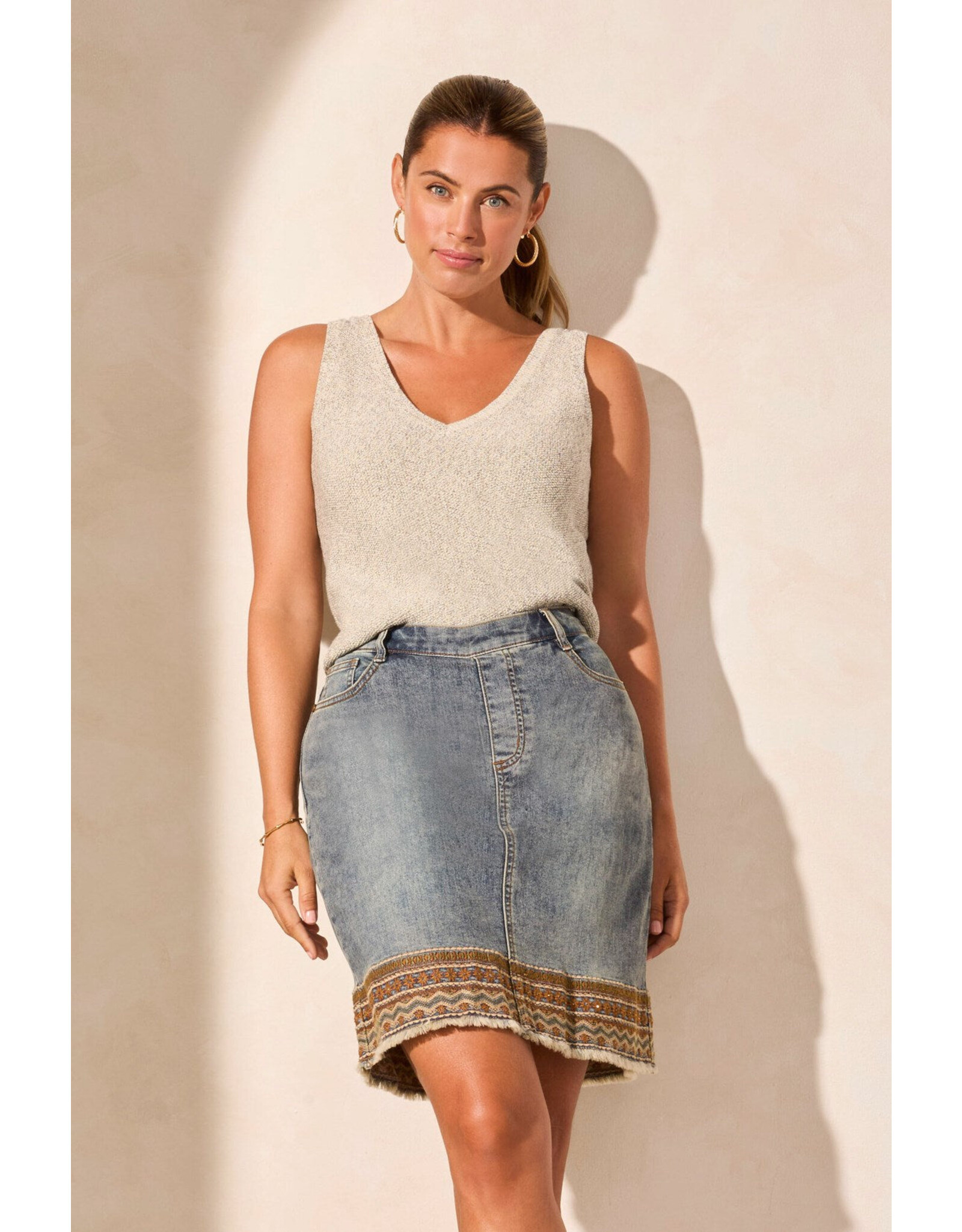 TRIBAL 5428O-292 SKORT