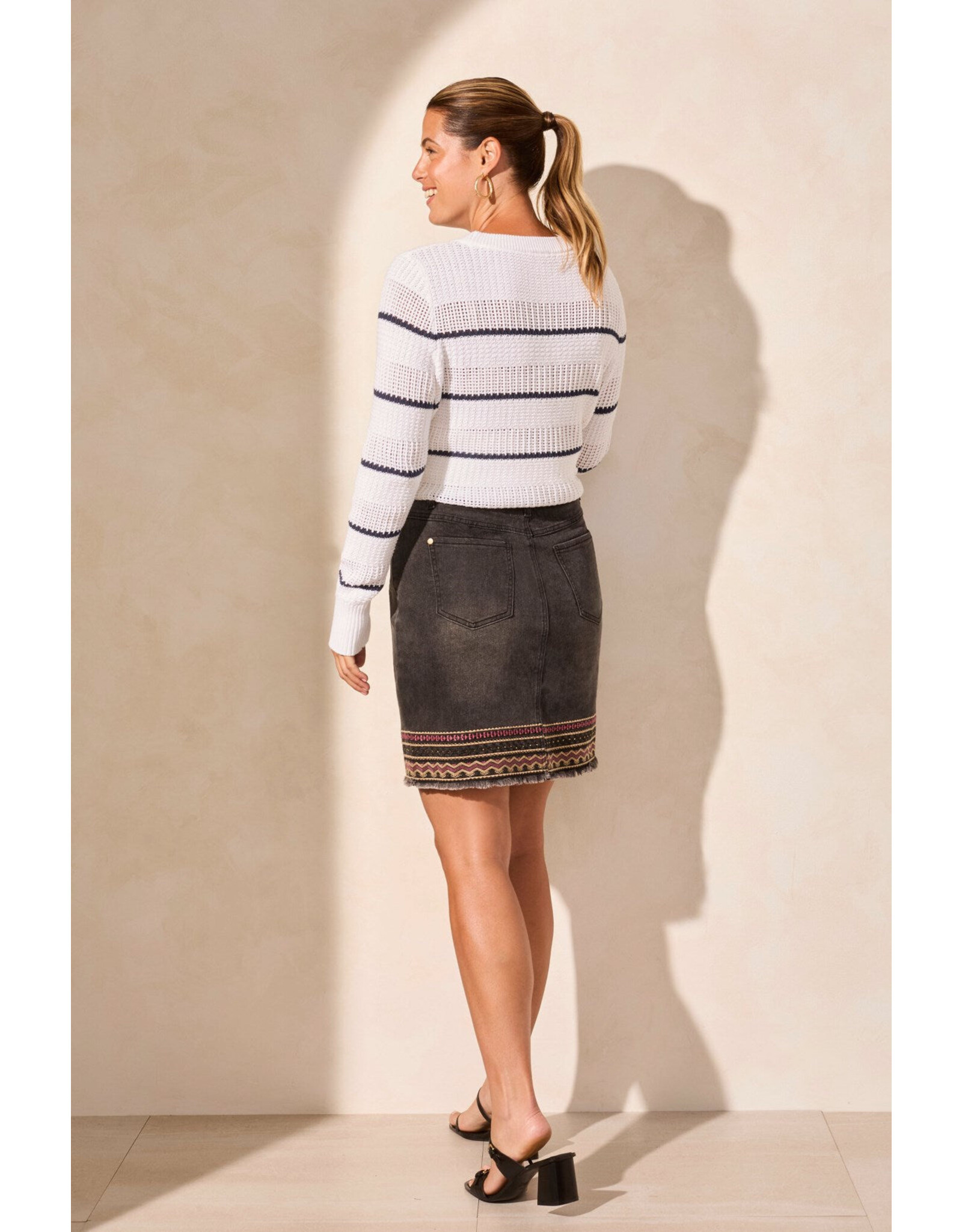 TRIBAL 5428O-292 SKORT