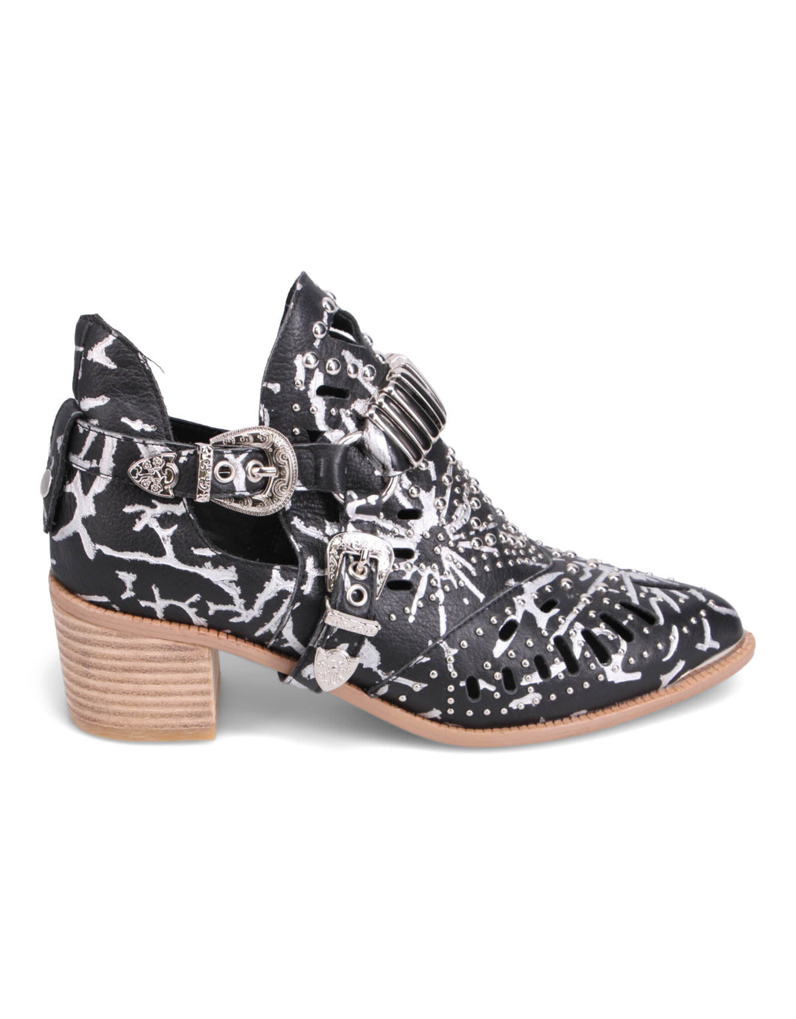 DJANGO AND JULIETTE HASP BOOT