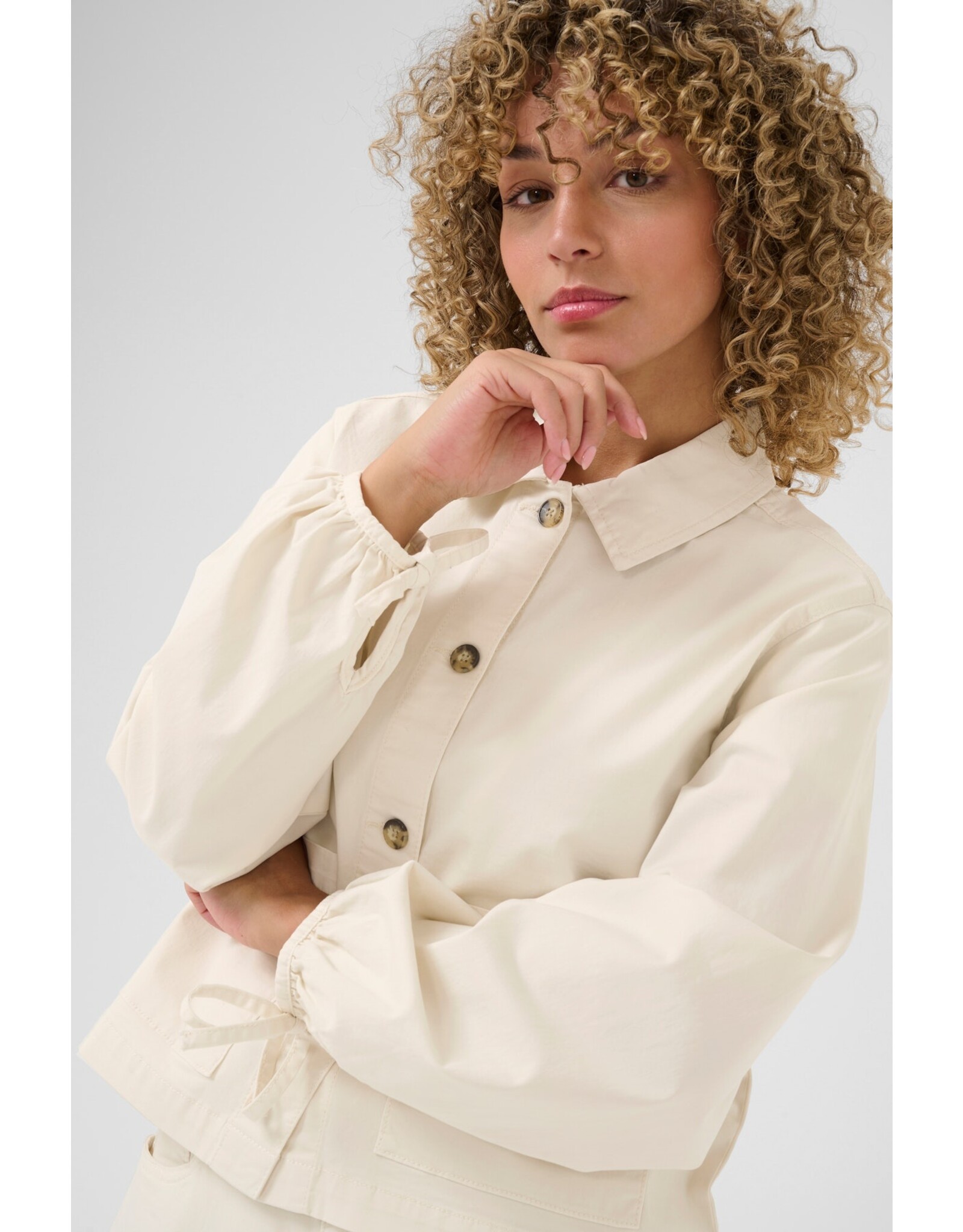 CREAM 10613646 JKT