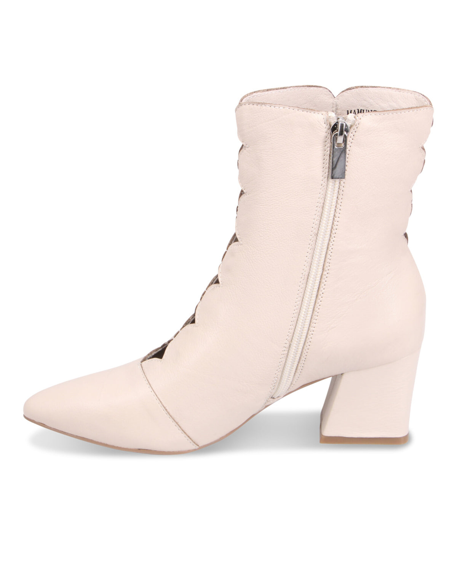 DJANGO AND JULIETTE MAMUNS BOOT