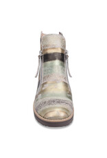 DJANGO AND JULIETTE OHMY BOOT