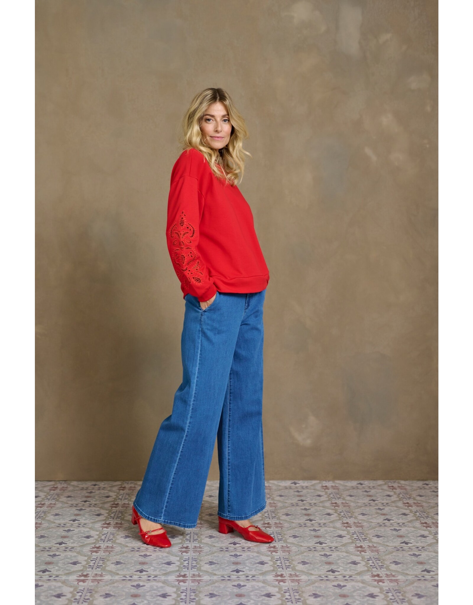 CREAM 10613984 SWEATER