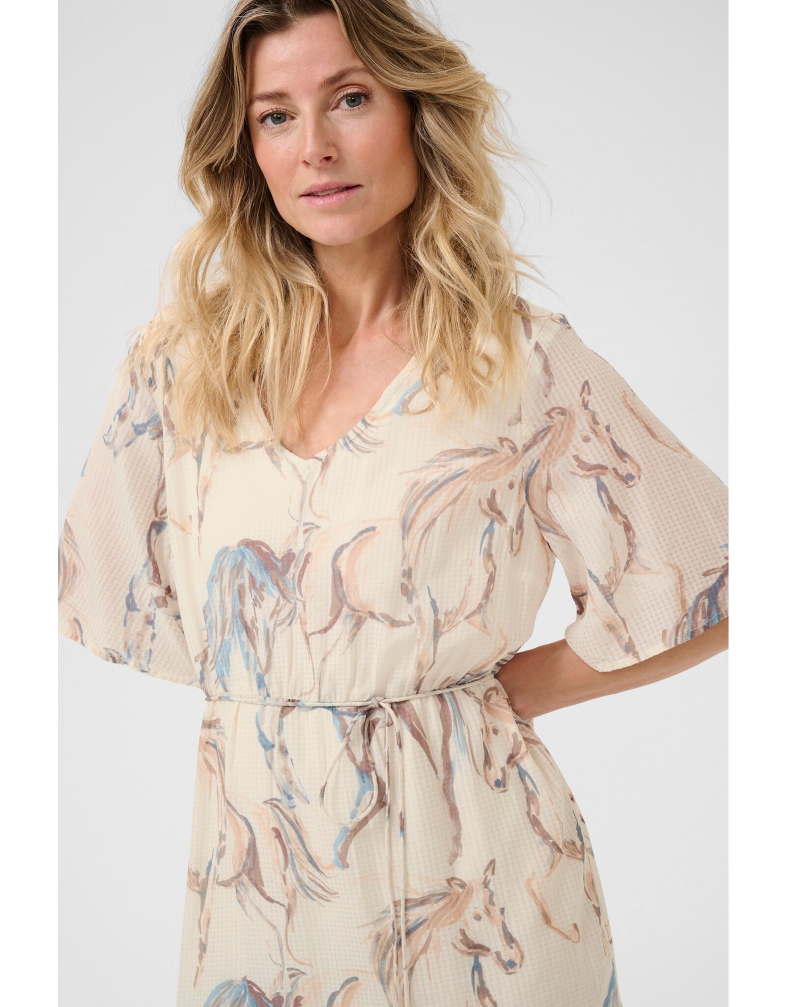 CREAM 10613892 DRESS