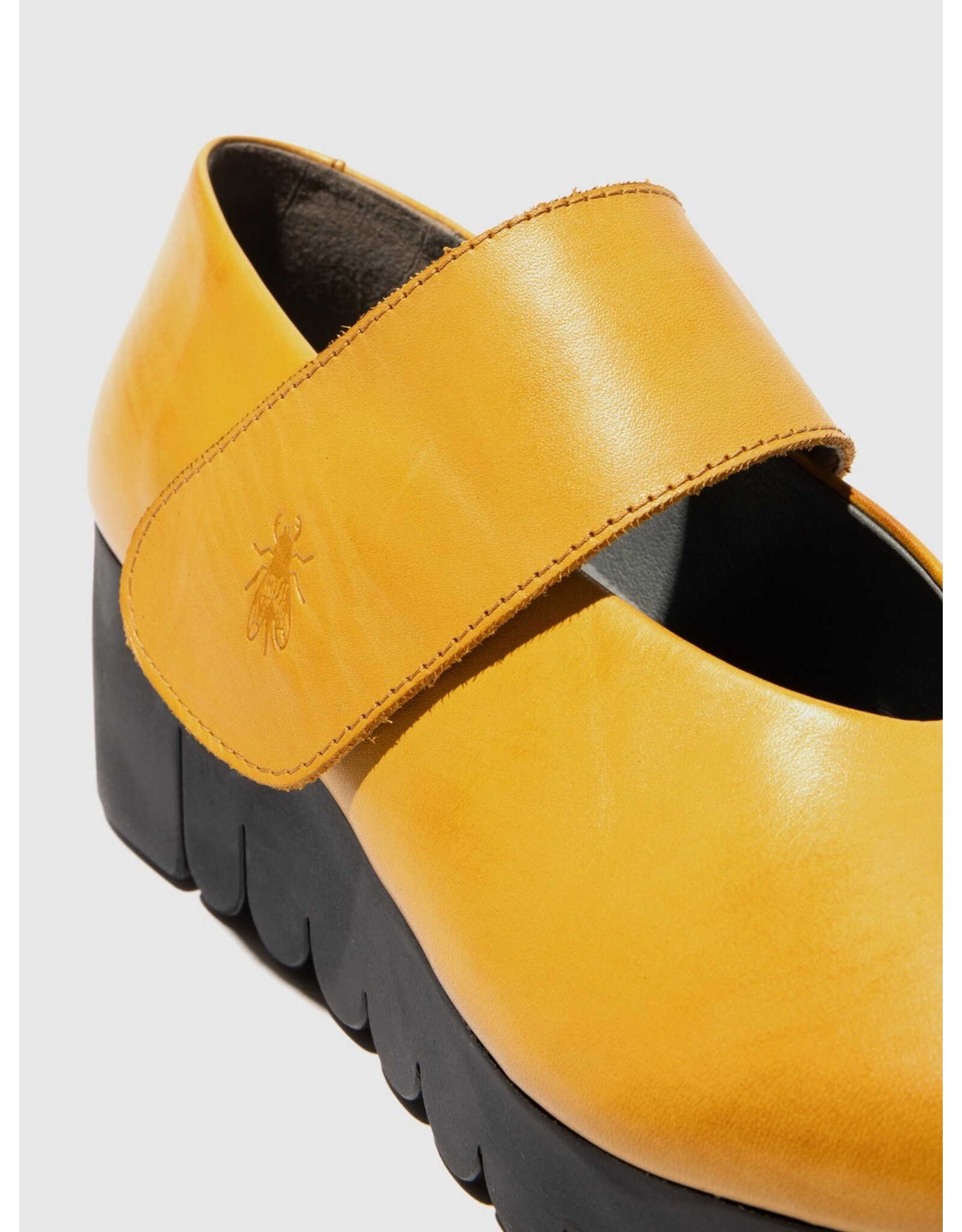 FLY LONDON VARI SHOE