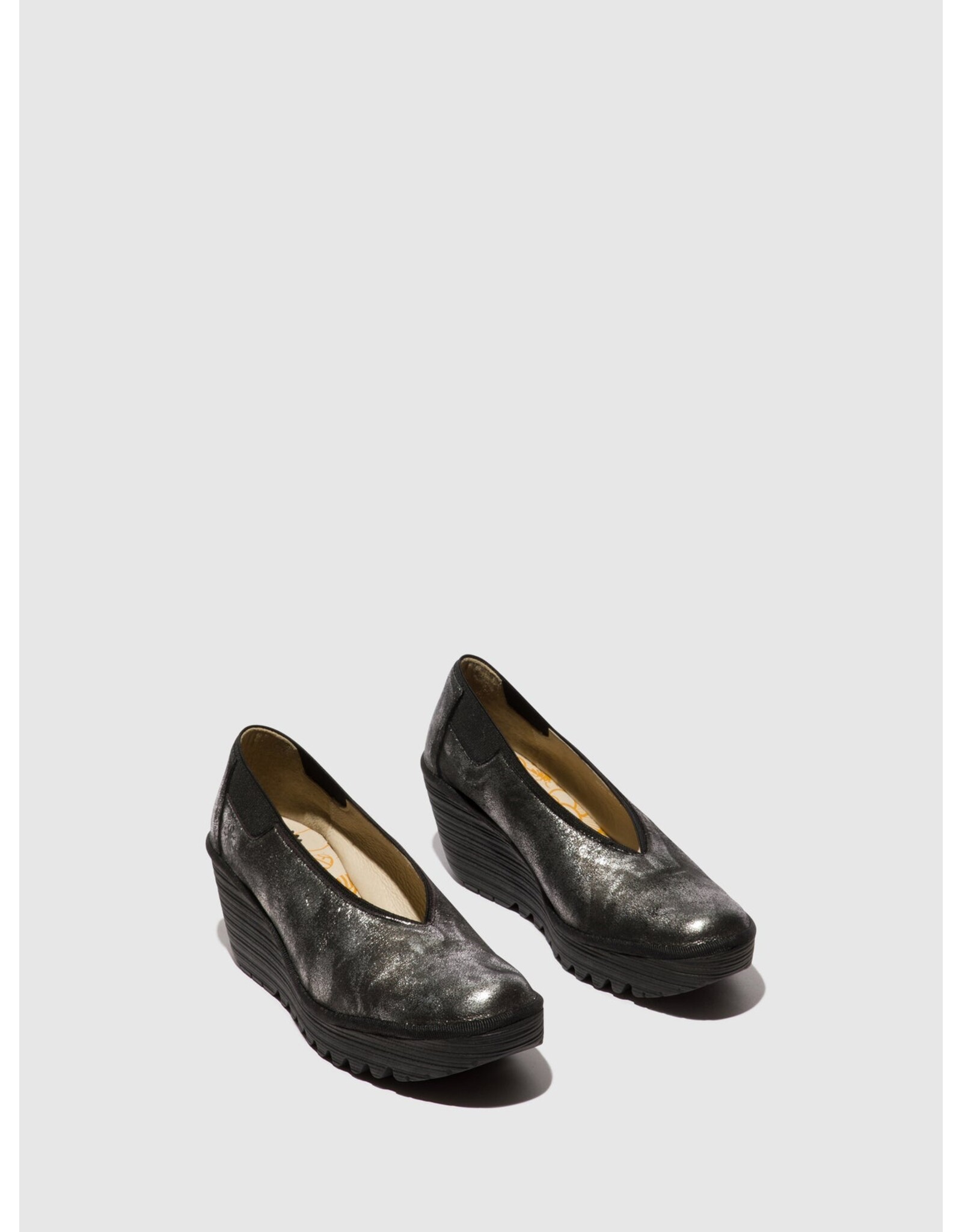 FLY LONDON YOZA SHOE