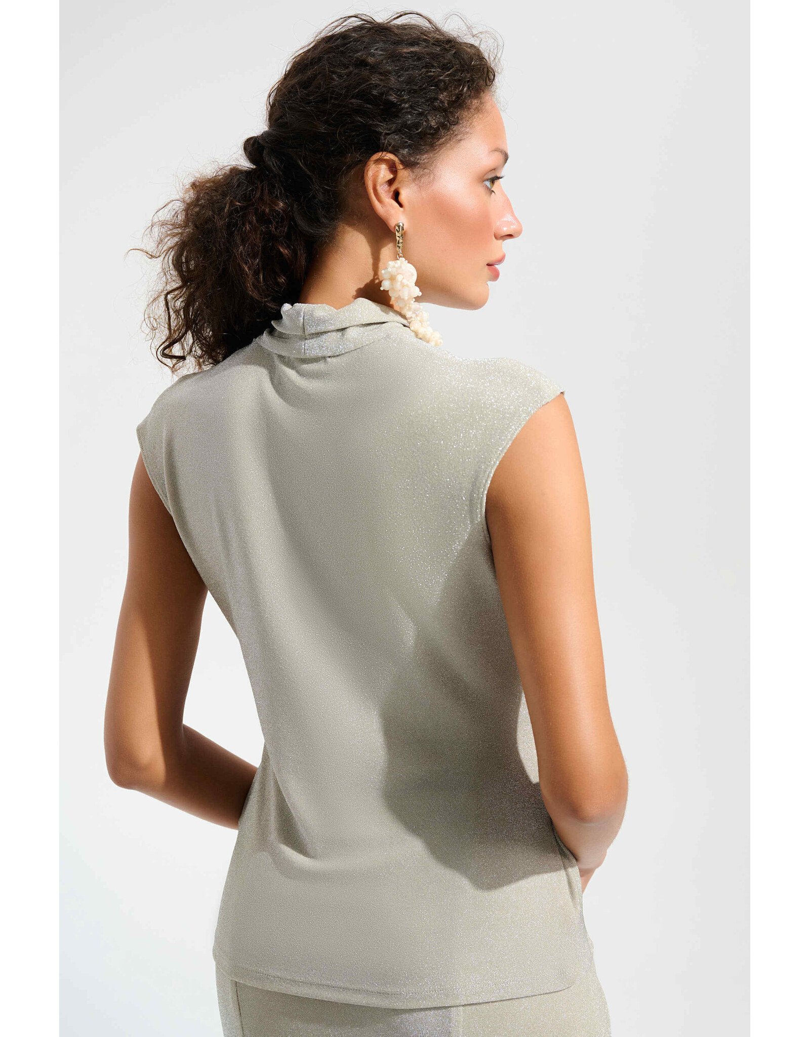 JOSEPH RIBKOFF 261758 TOP