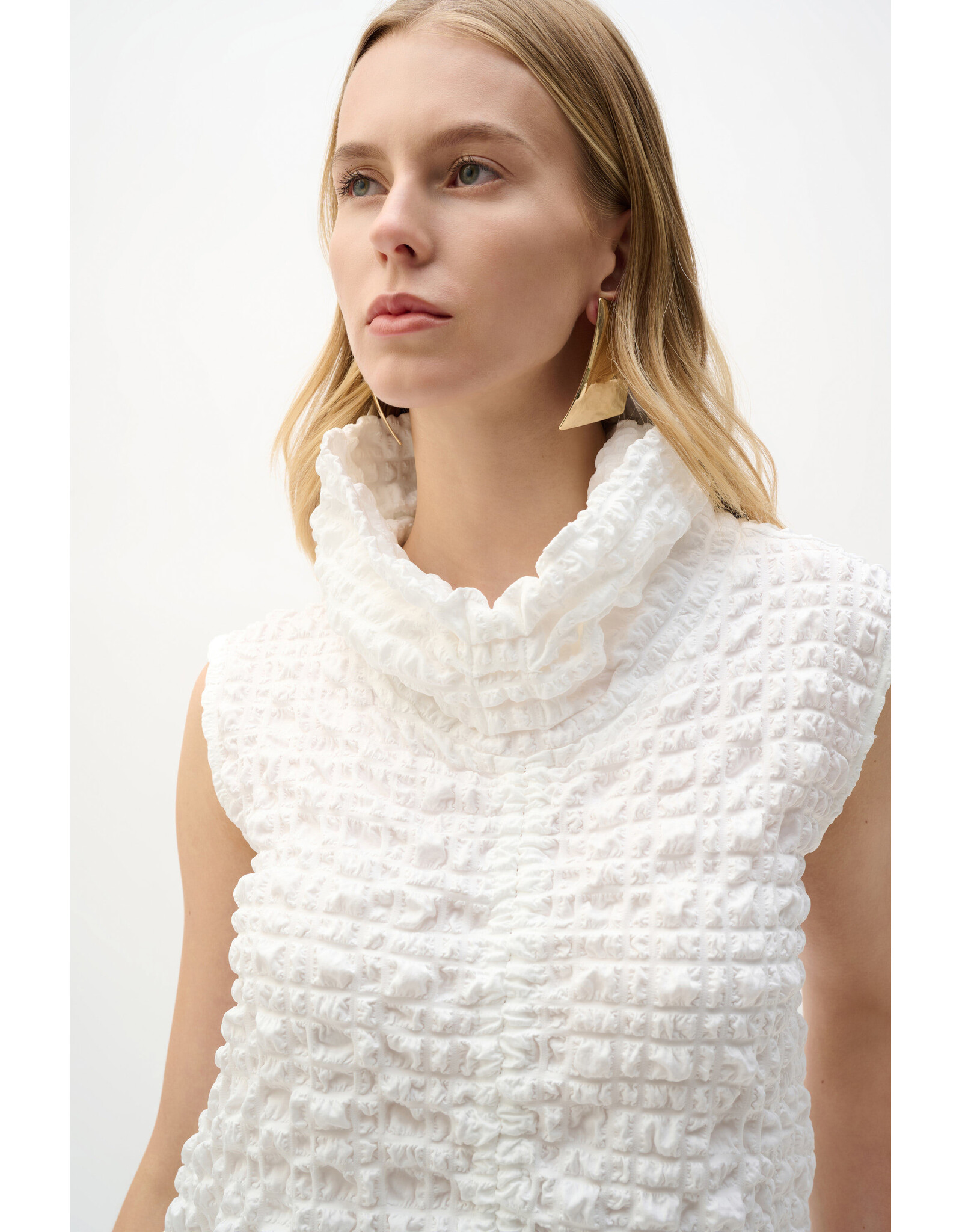 JOSEPH RIBKOFF 262091 TOP