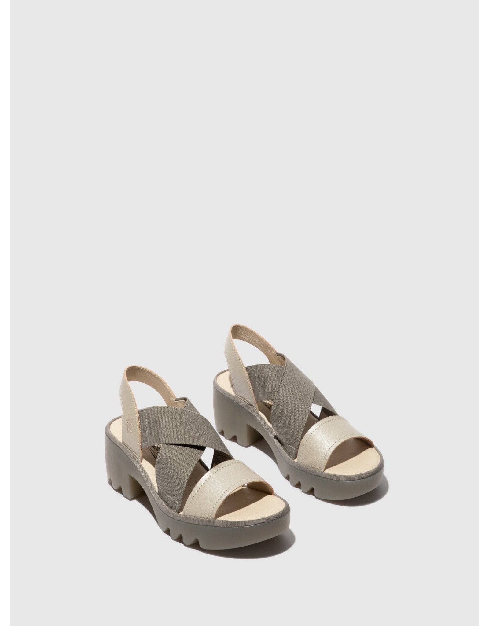 FLY LONDON TAJI502FLY SHOE