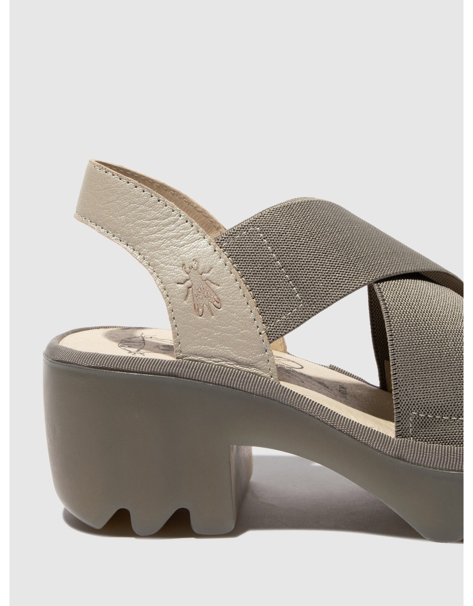 FLY LONDON TAJI502FLY SHOE