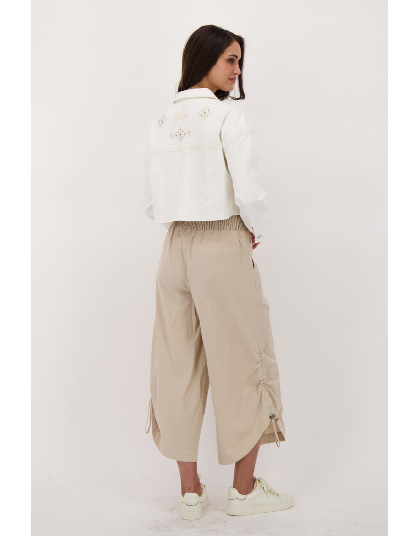 326565 JACKET